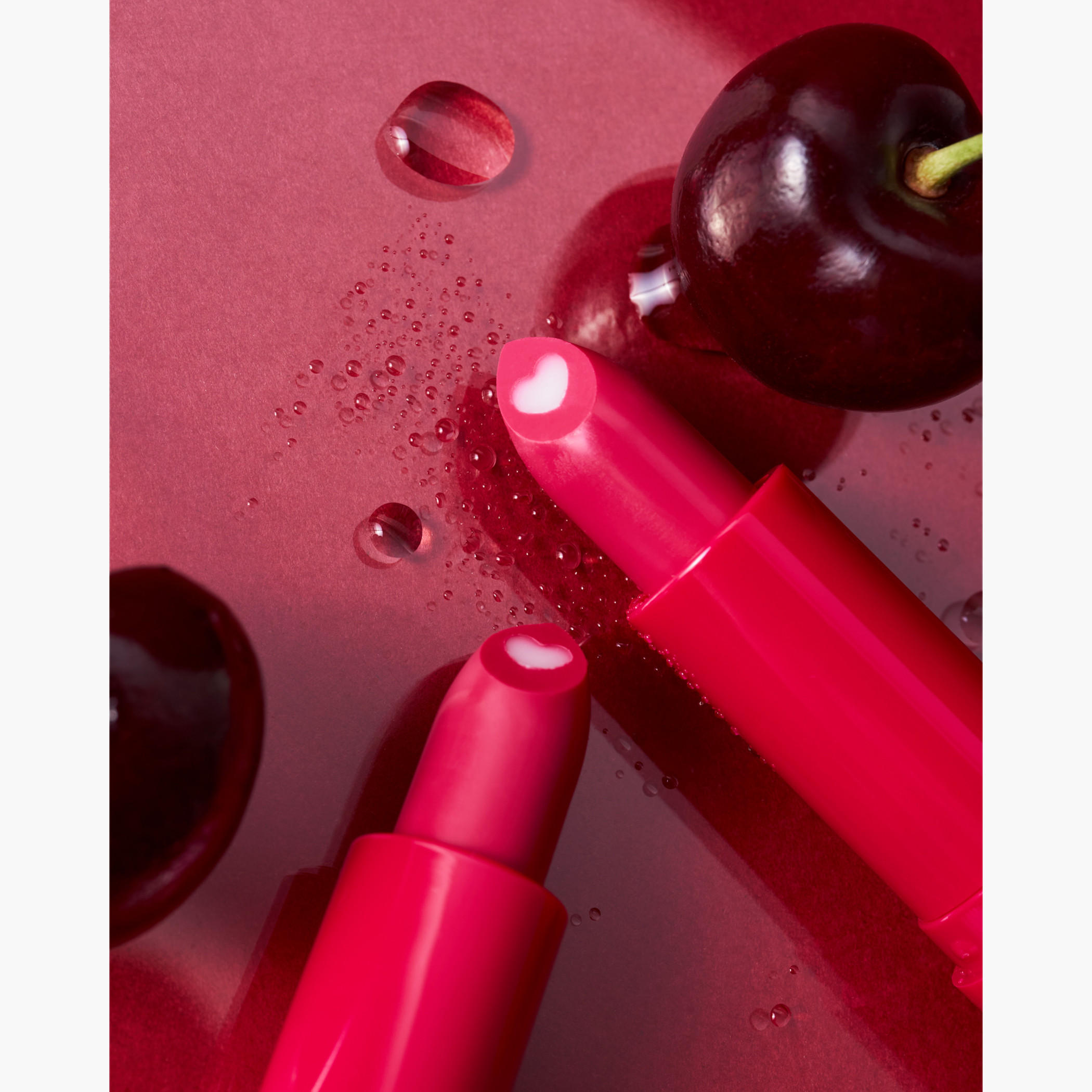 بلسم شفاه هارت كور فروتي من إيسينس-beautyandpersonalcare-makeup-lips-lipglossesandbalms-image-10