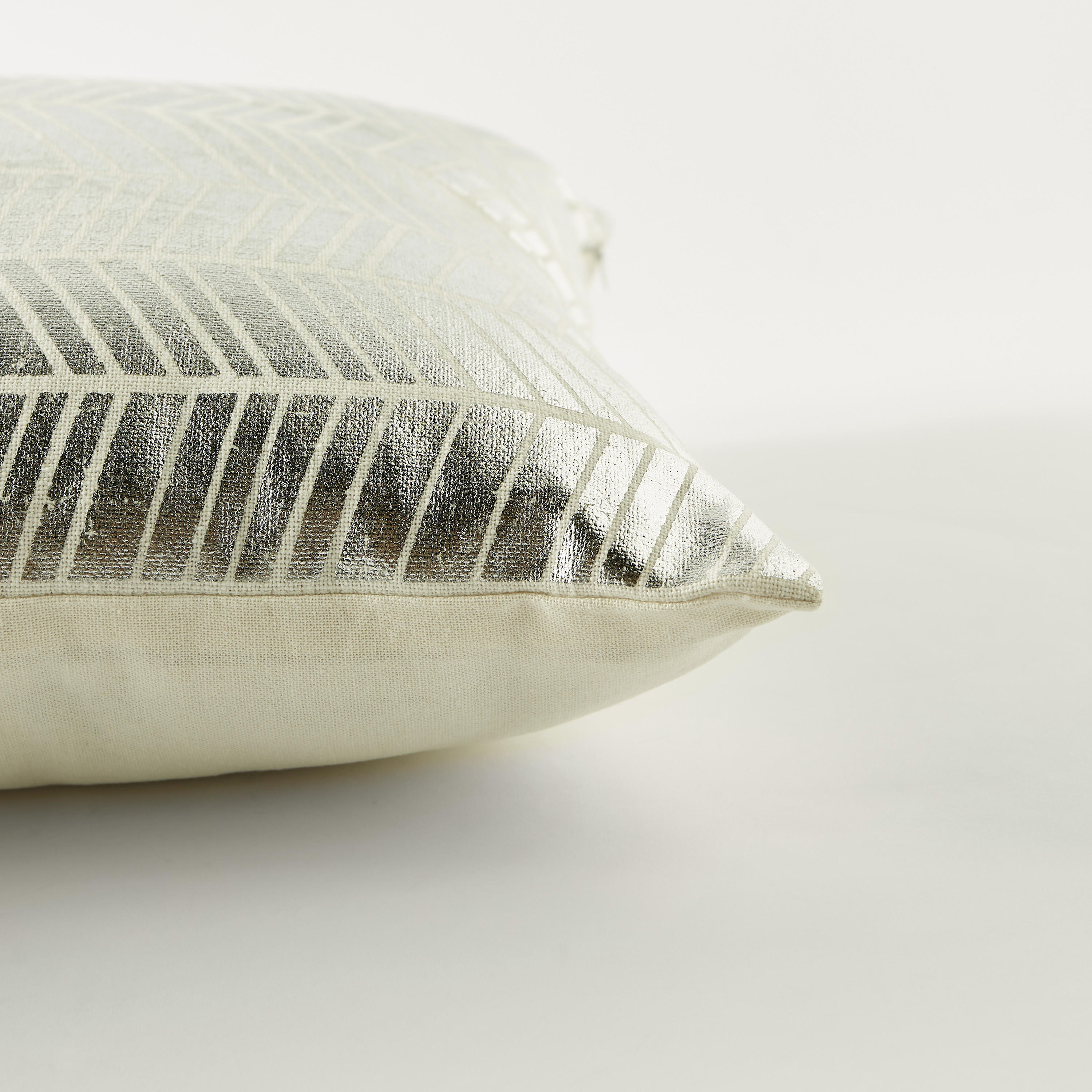 Foil Print Cushion Cover with Zip Closure - 45x45 cms-household-cushionsandthrows-cushioncovers-image-2