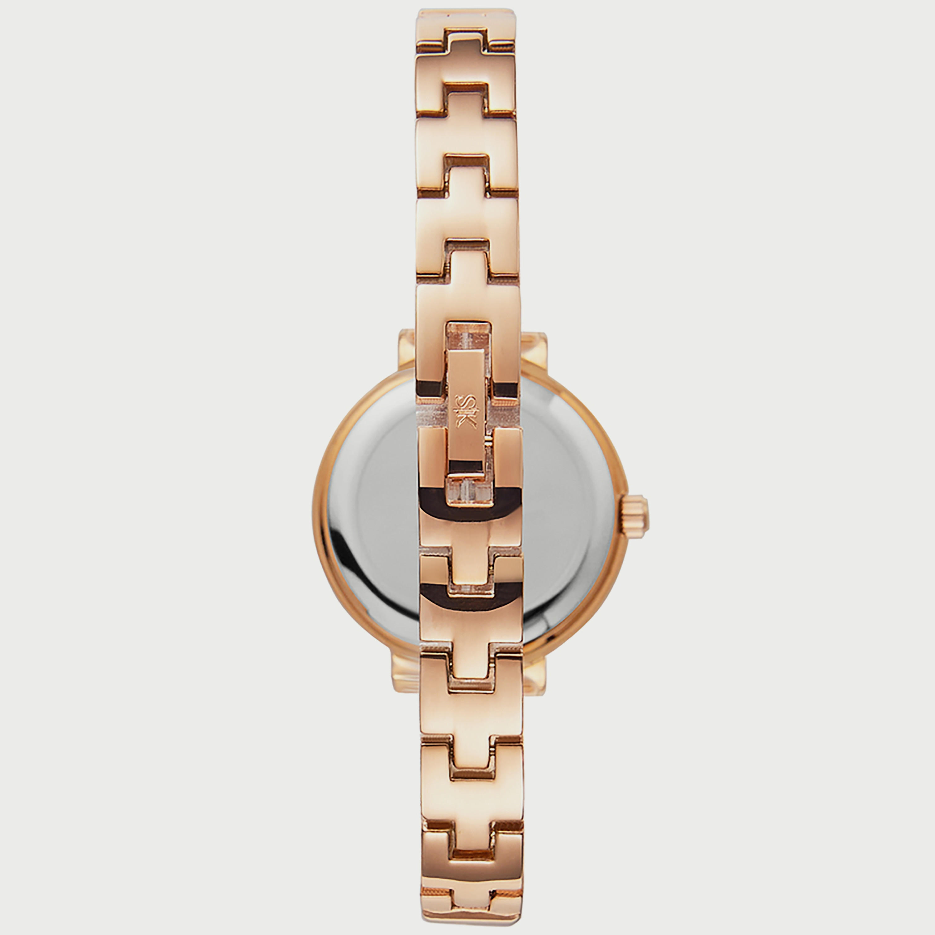  00JSS010Q002 - ساعة انالوج من اوماكس للنساء بمينا اسود مع سوار ذهبي -women-watchesandjewellery-watches-image-3