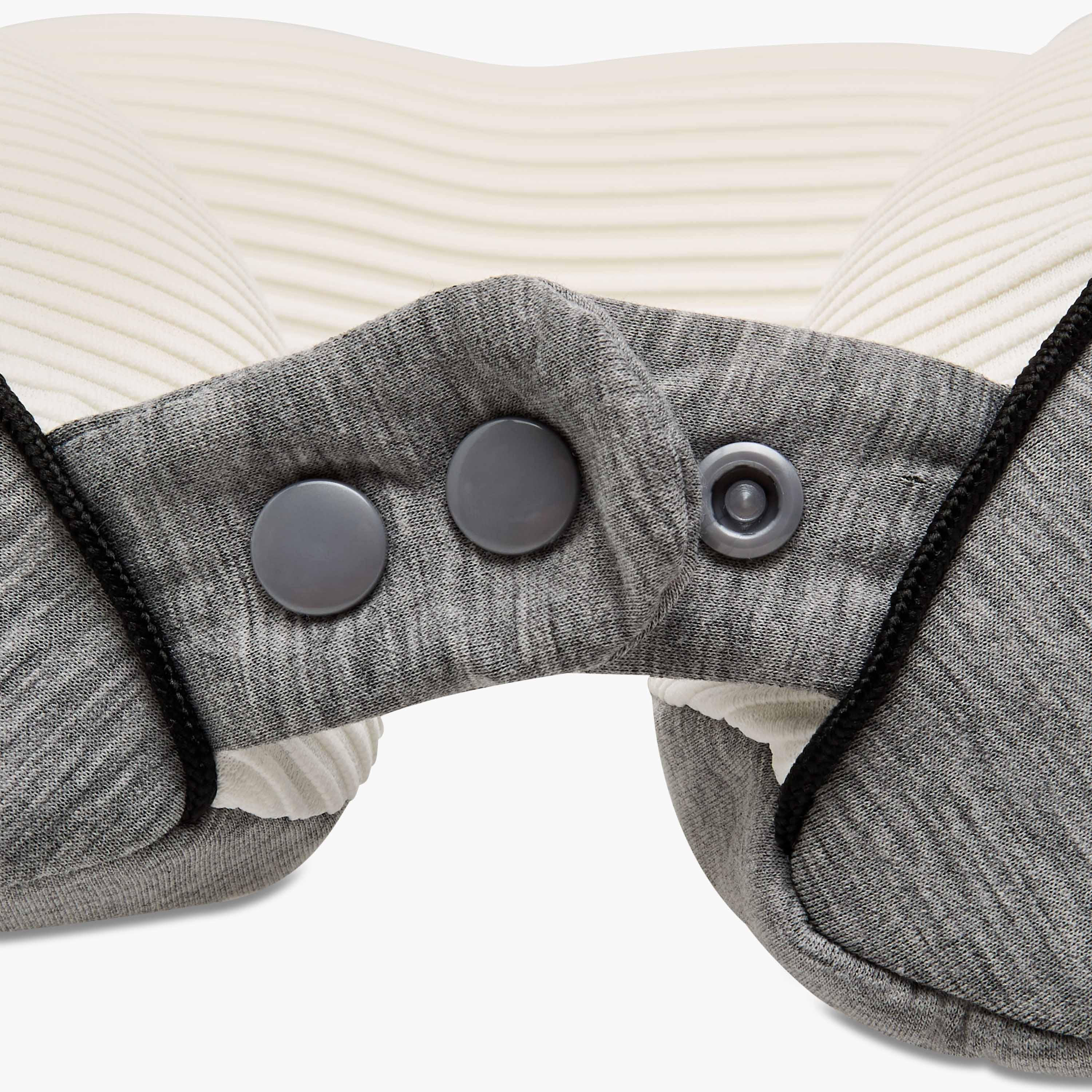 Findz Neck Pillow with Snap Button Closure-travel-pillows-image-6