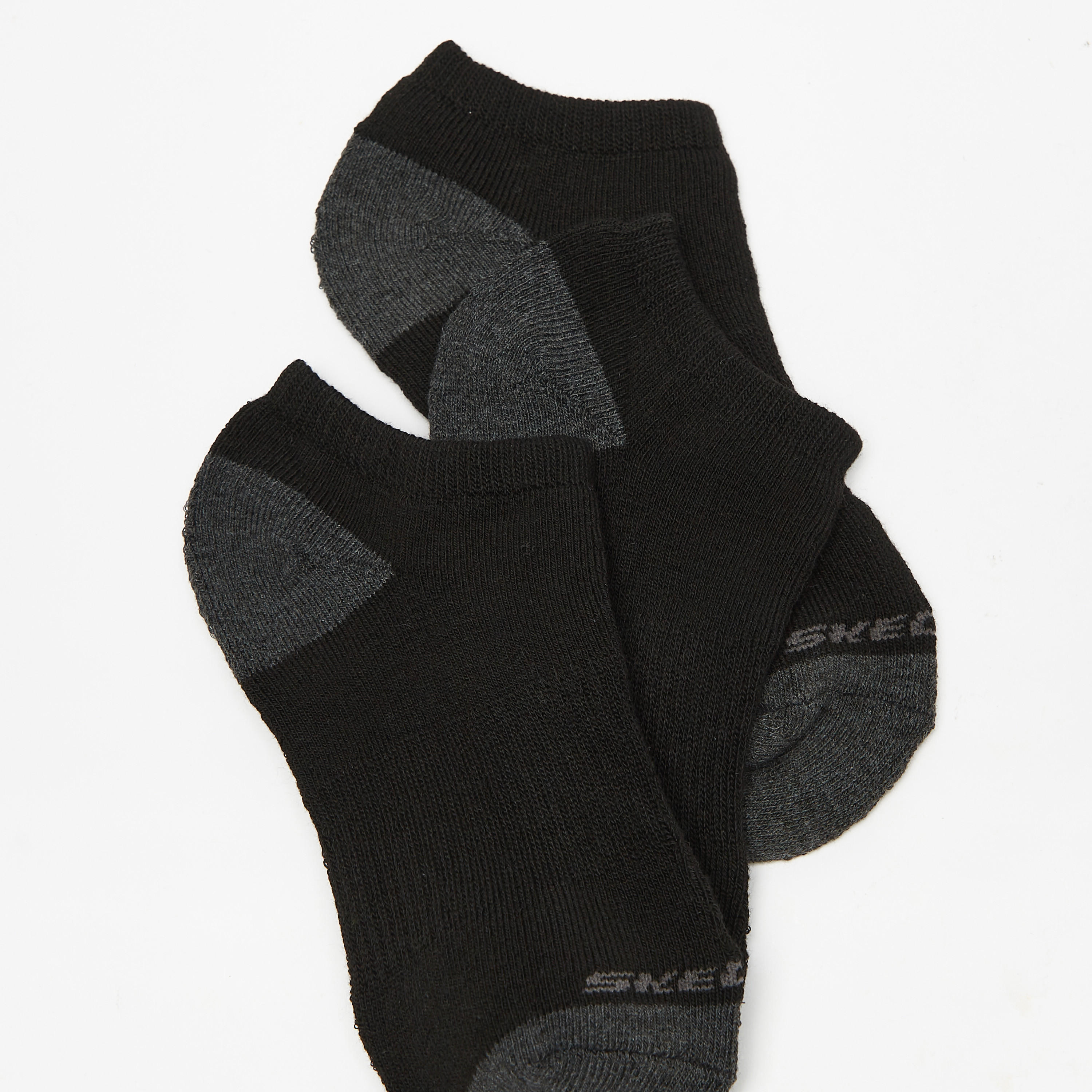 جوارب رياضية سادة بطول الكاحل من سكتشرز - طقم من 3-girls-accessories-socks-image-4
