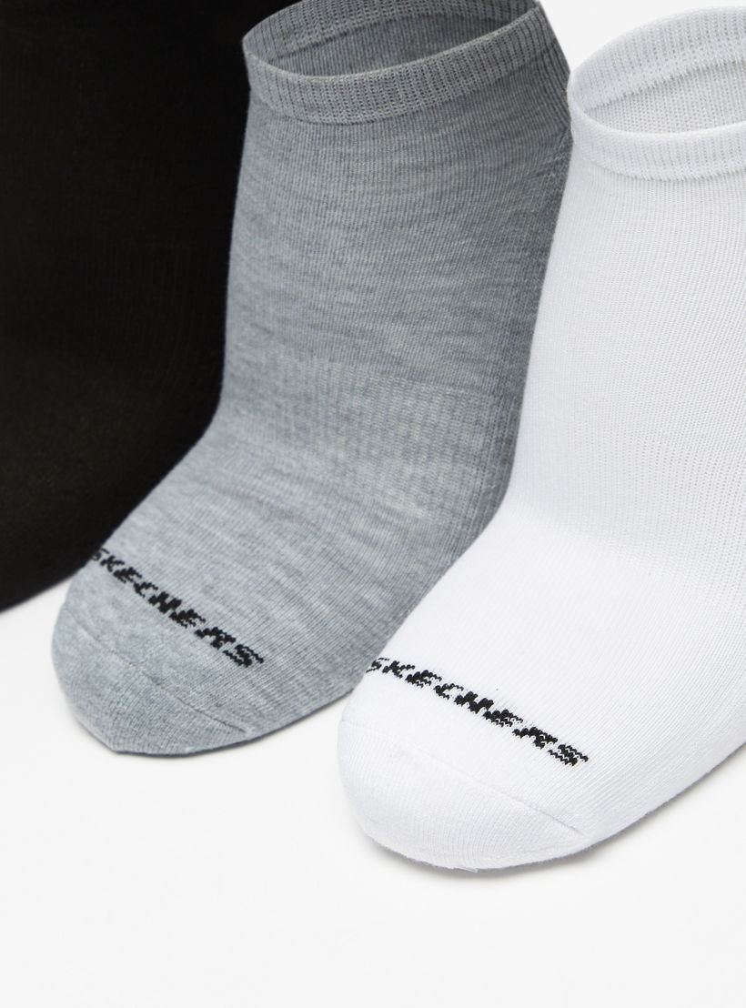 طقم جوارب رياضية 3 أزواج بطول الكاحل بطبعات من سكتشرز - S113012D-107-men-socks-image-2