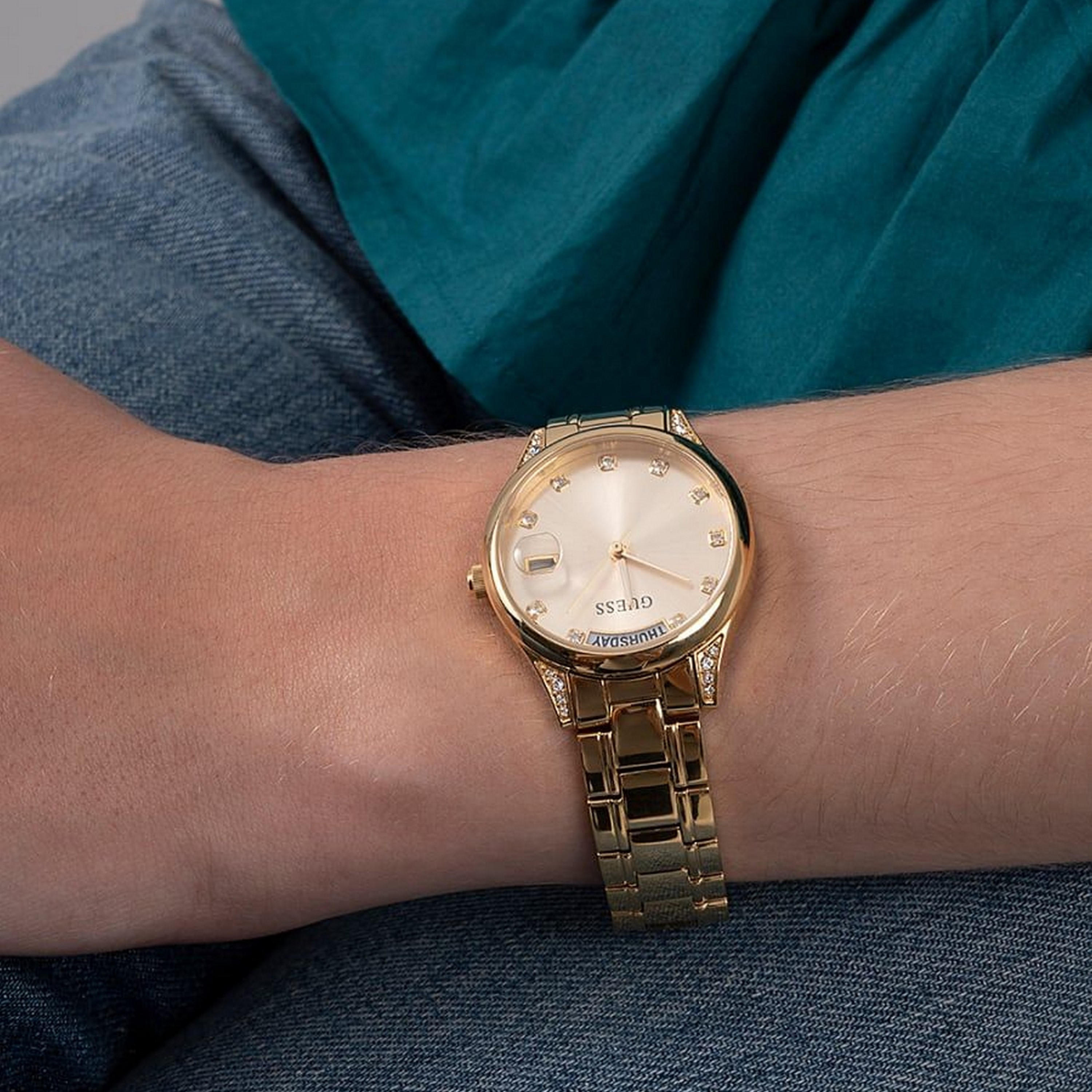 Guess Gold Analog Stainless Steel Strap Watch - GW0385L2 | 31 MM-women-watchesandjewellery-watches-image-4