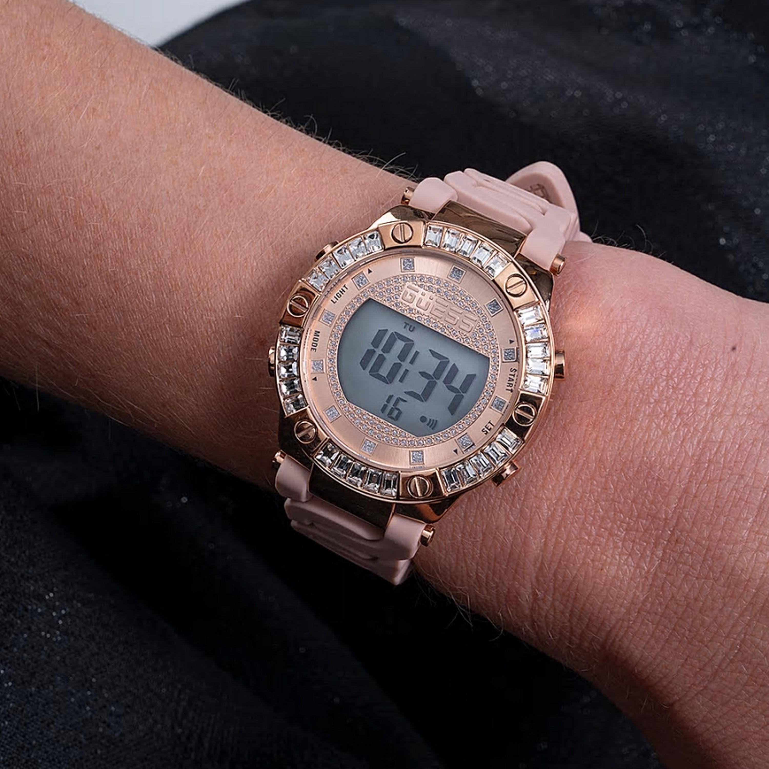 GW0338L2 ساعة جيس الرقمية بسوار سيليكون وردي للنساء -women-watchesandjewellery-watches-image-4
