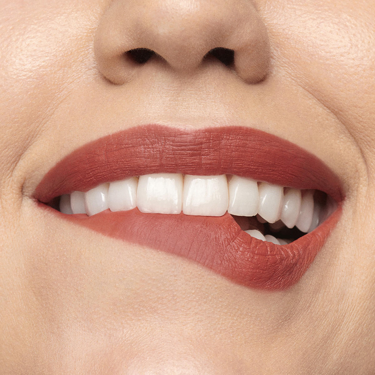 Revlon Colorstay Matte Lite Lip Crayon-beautyandpersonalcare-makeup-lips-lipsticks-image-3
