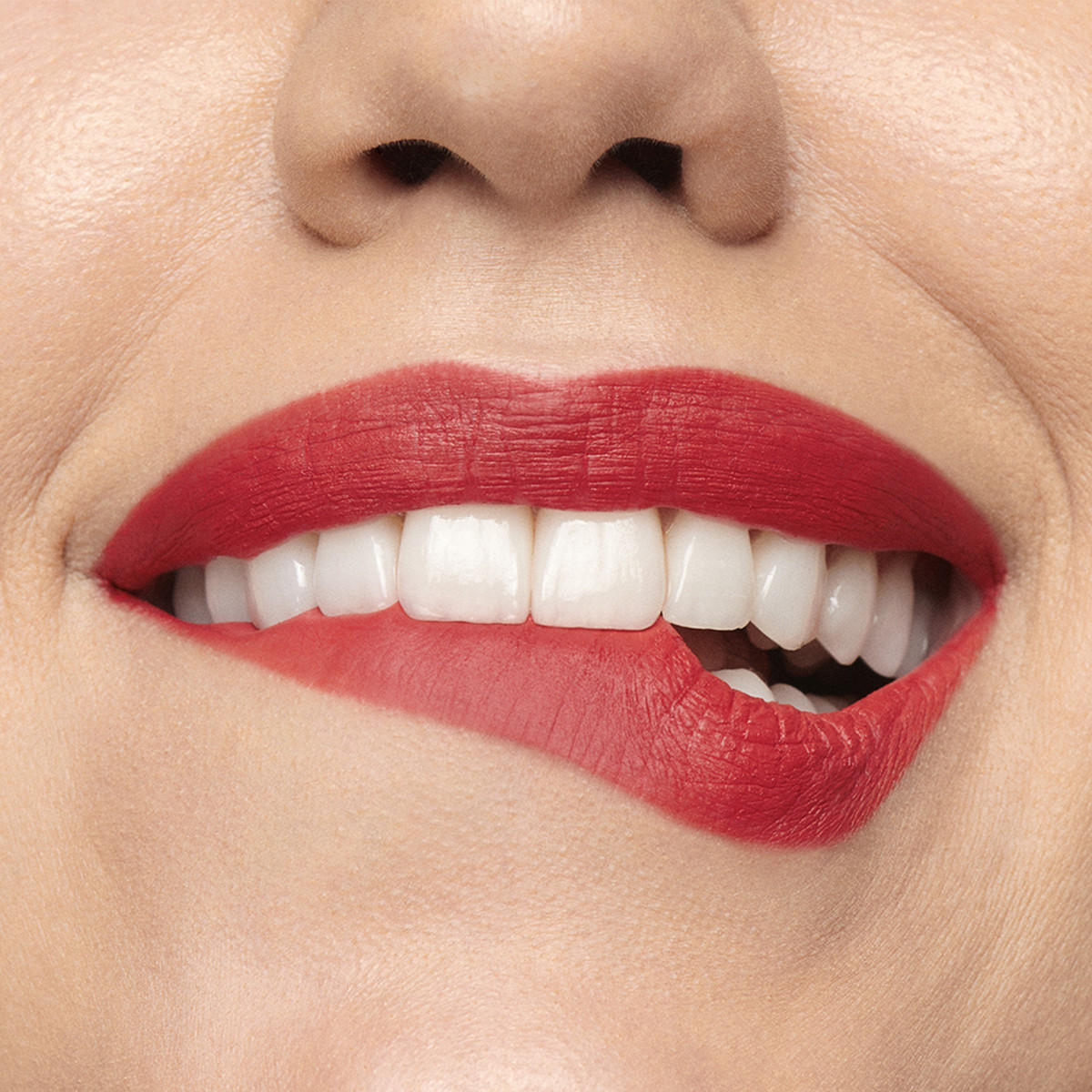 Revlon Colorstay Matte Lite Lip Crayon-beautyandpersonalcare-makeup-lips-lipsticks-image-3
