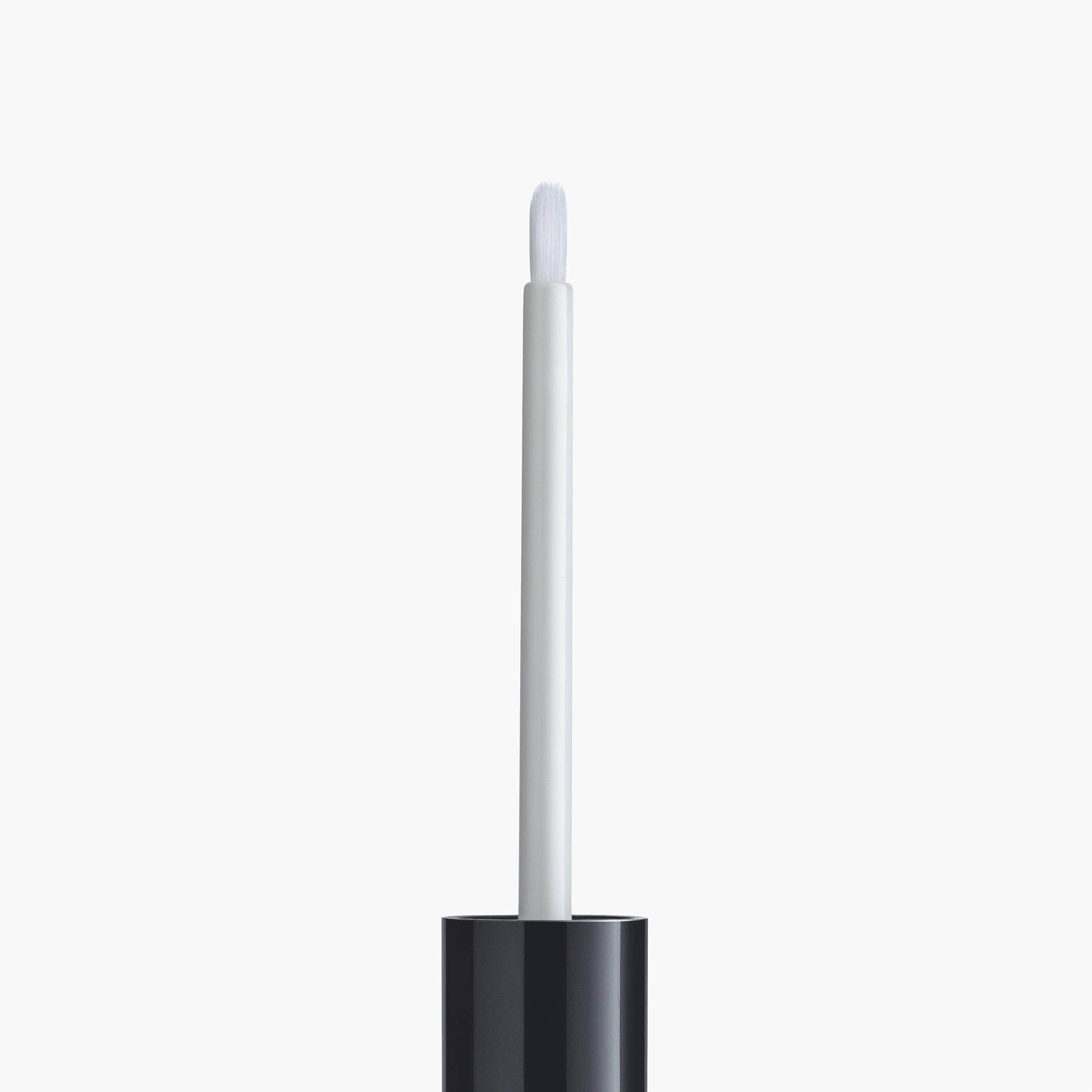 كونسيلر ويك أب ذا جلو من إيزادورا - 10 مل-beautyandpersonalcare-makeup-face-concealers-image-28