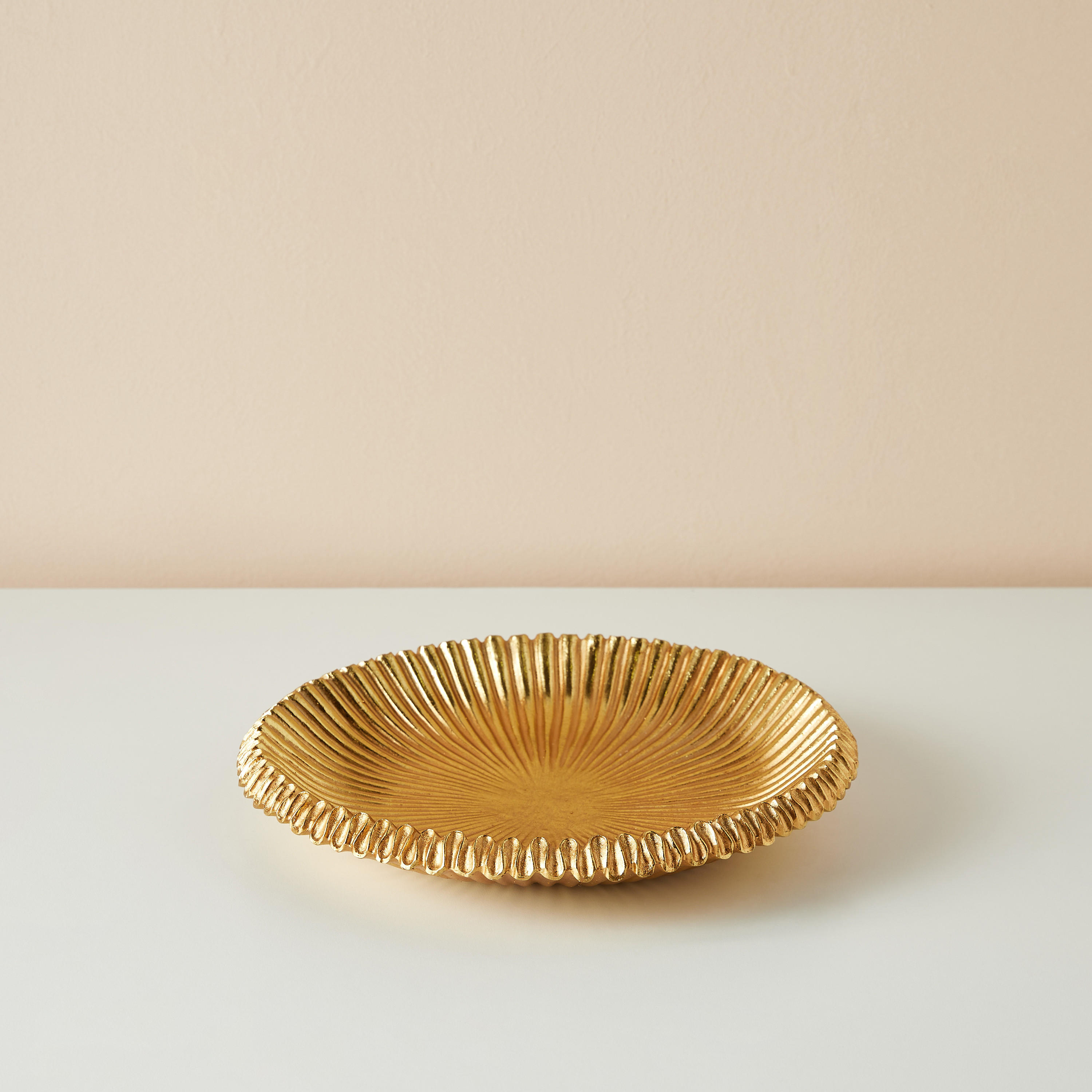 Round Decorative Tray - 30x30 cm-household-dining-serveware-servingtrays-image-2