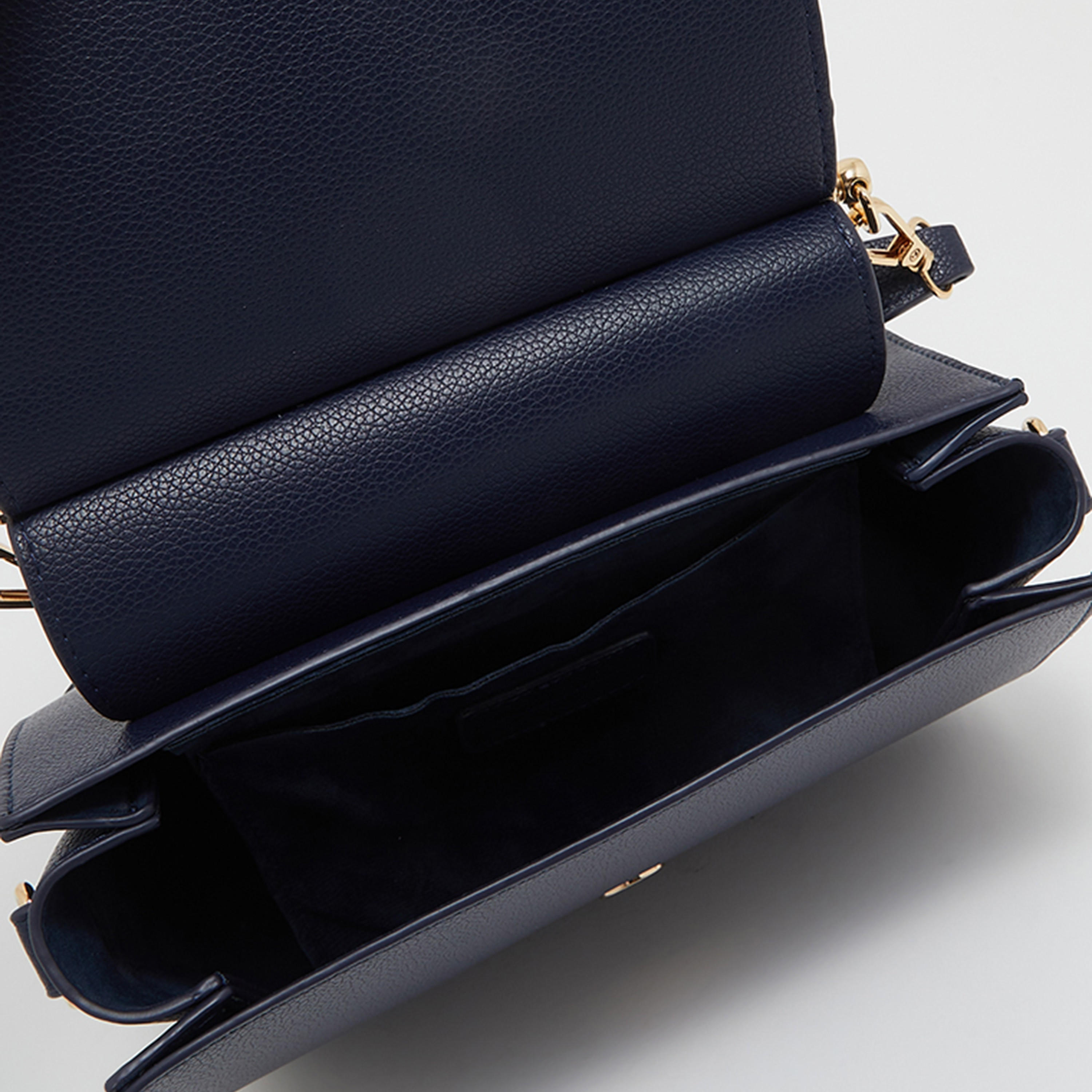 حقيبة بيفرلي هيلز بولو كلوب منسوجة مع إغلاق مغناطيسي وحزام باللون الأزرق الداكن-women-bagsandwallets-handbags-image-4