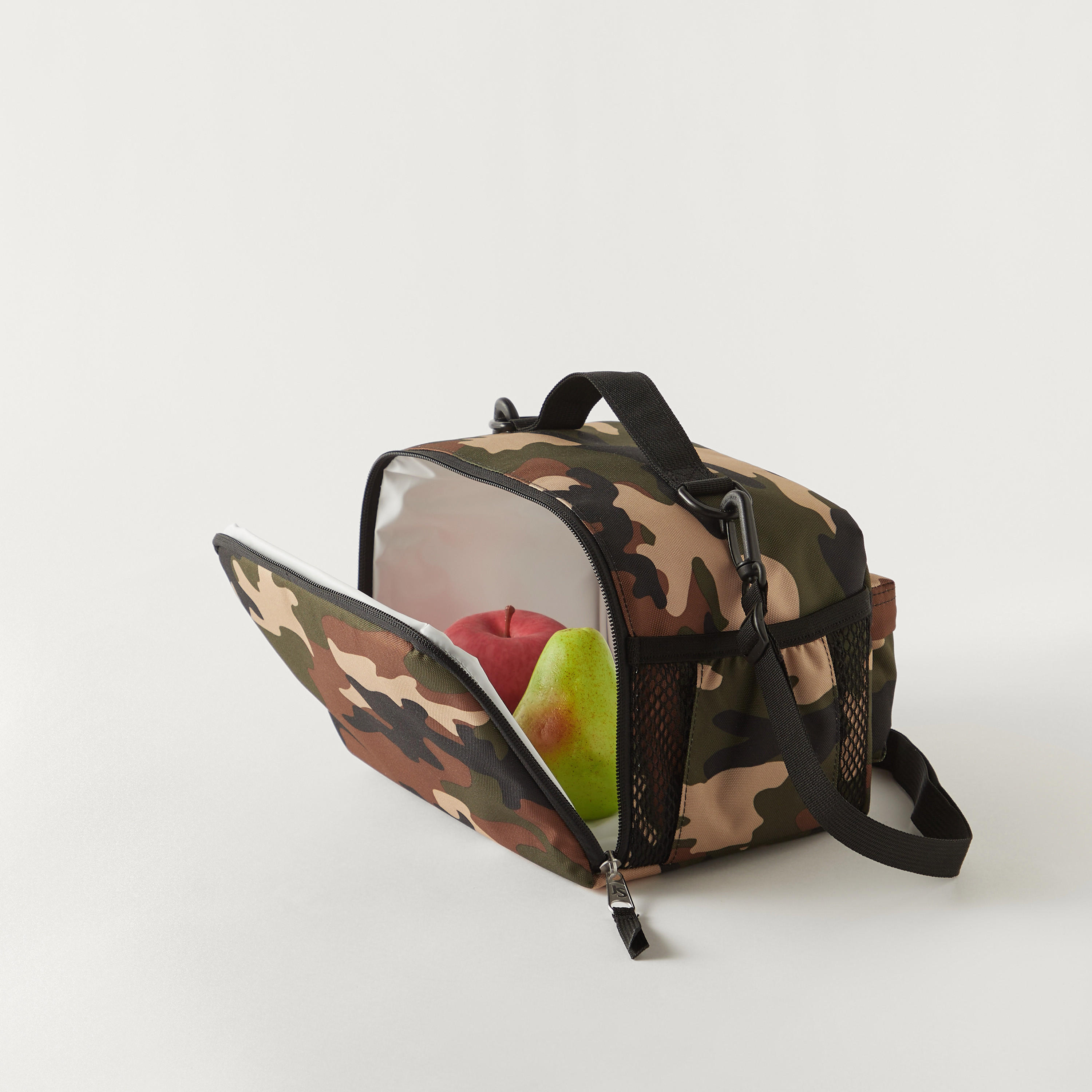 Jansport Camoflauge Print Insulated Lunch Bag with Detachable Strap-school-lunchessentials-lunchbags-image-4