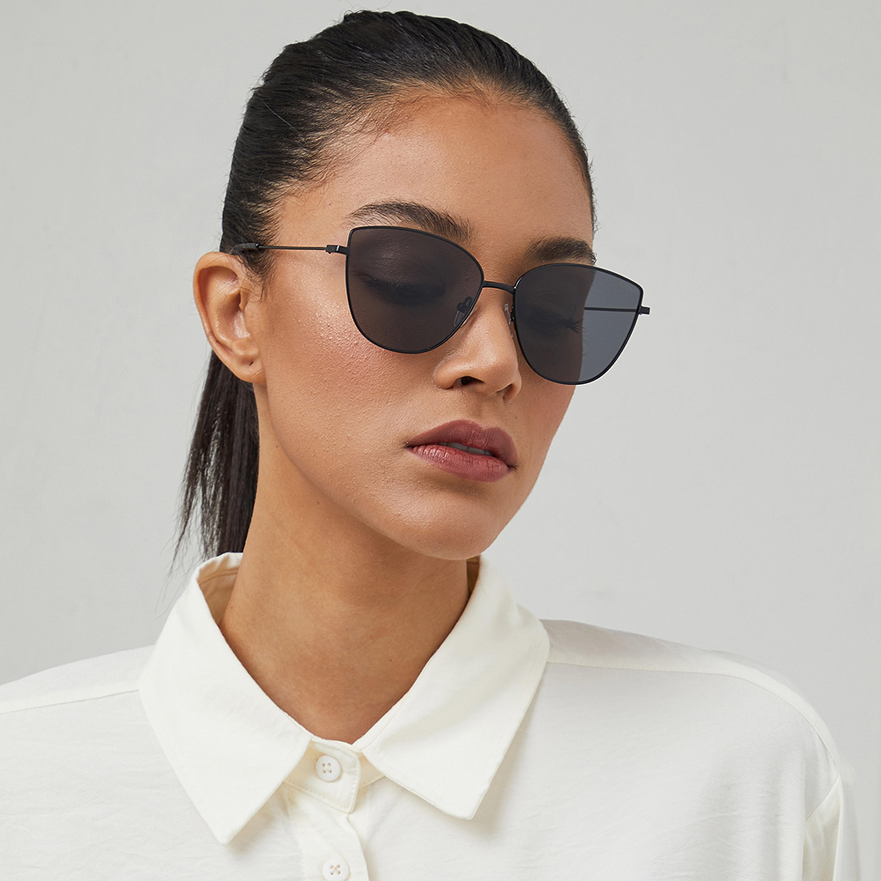 نظارة شمسية سوداء ذات كات آي من بلاك أوت سيليب مع 59 مم -women-sunglasses-image-4