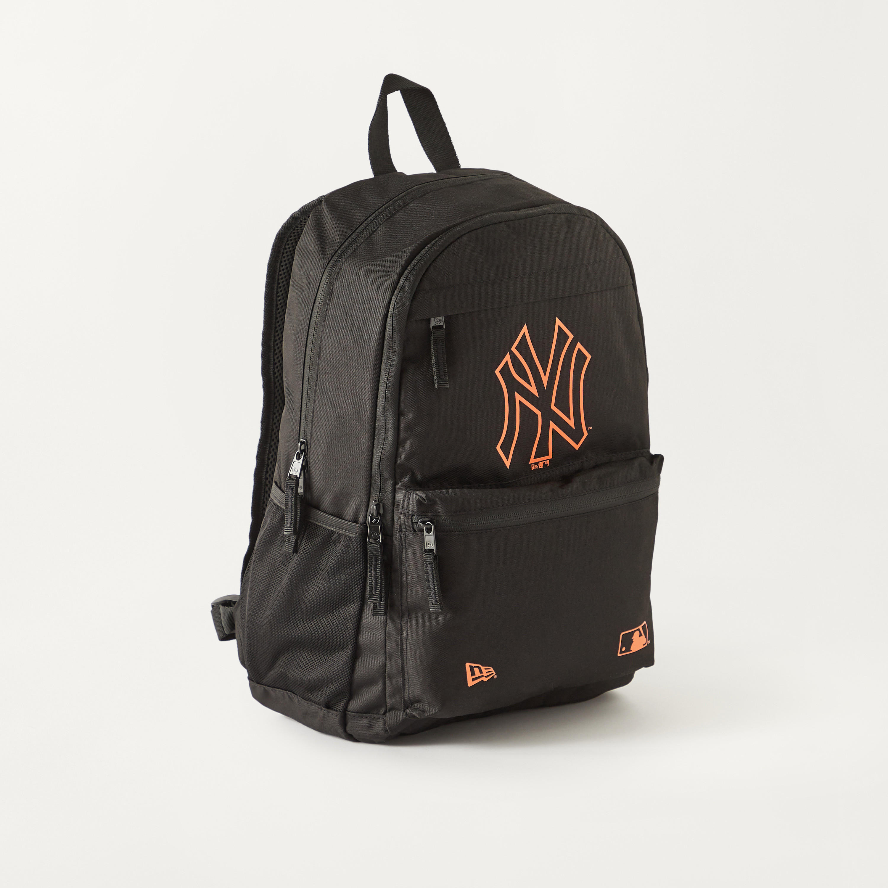 شنطة ظهر بسحاب إغلاق وطبعات من نيو إيرا - 43X30x13 سم-school-bagsandbackpacks-backpacks-image-2
