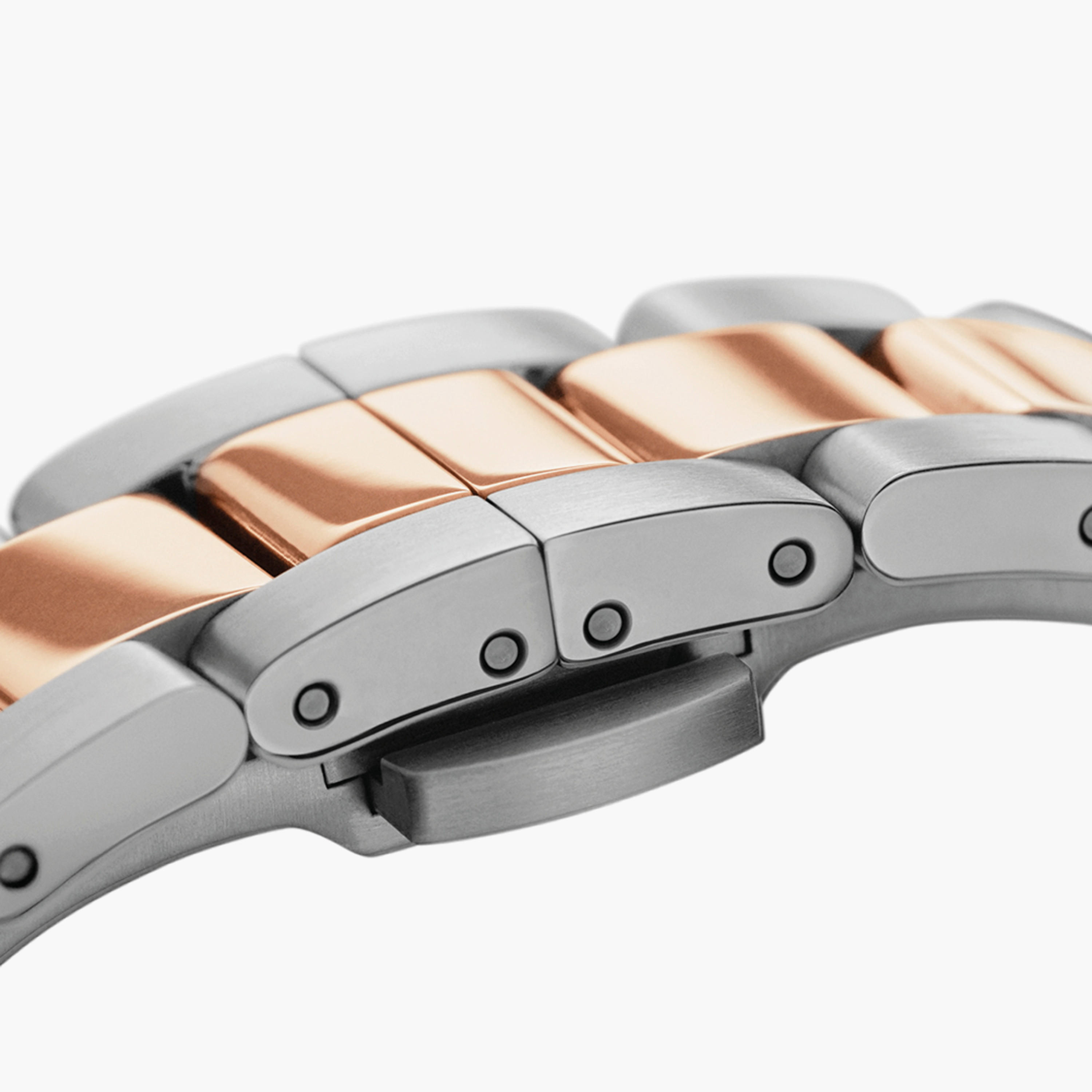 Daniel Wellington 28 MM Silver & Rose Gold Analog Stainless Steel Strap Watch - DW00100359-women-watchesandjewellery-watches-image-4