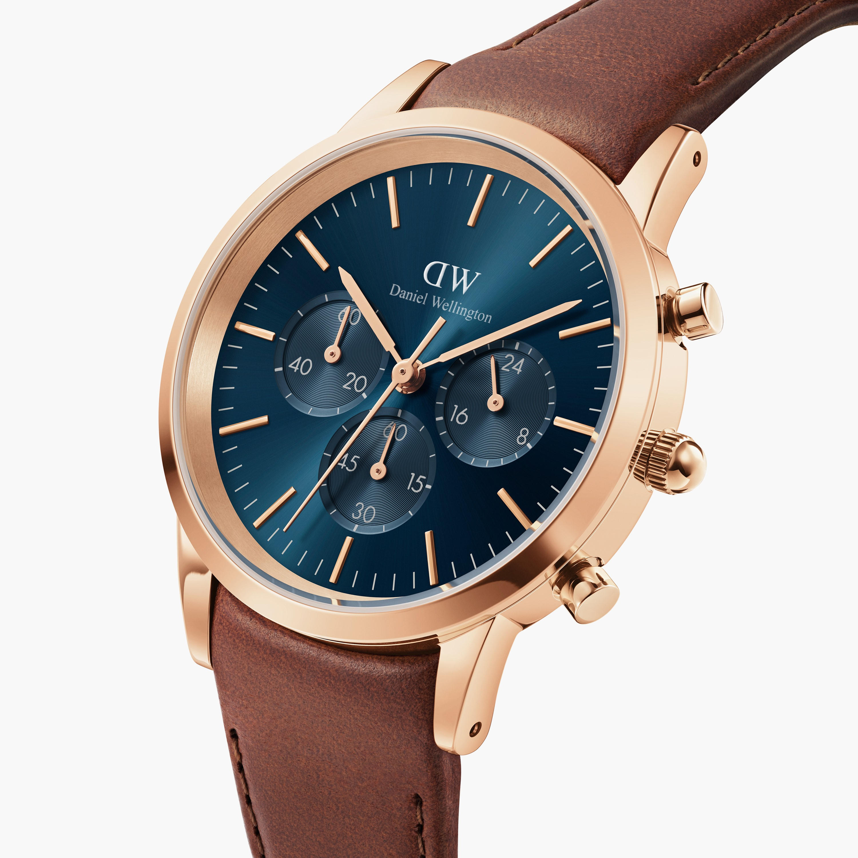 ساعة كرونوغراف من دانيل ويلينجتون للرجال بلون بني بسوار جلدي 42 ملم - DW00100639-men-watchesandjewellery-watches-image-2