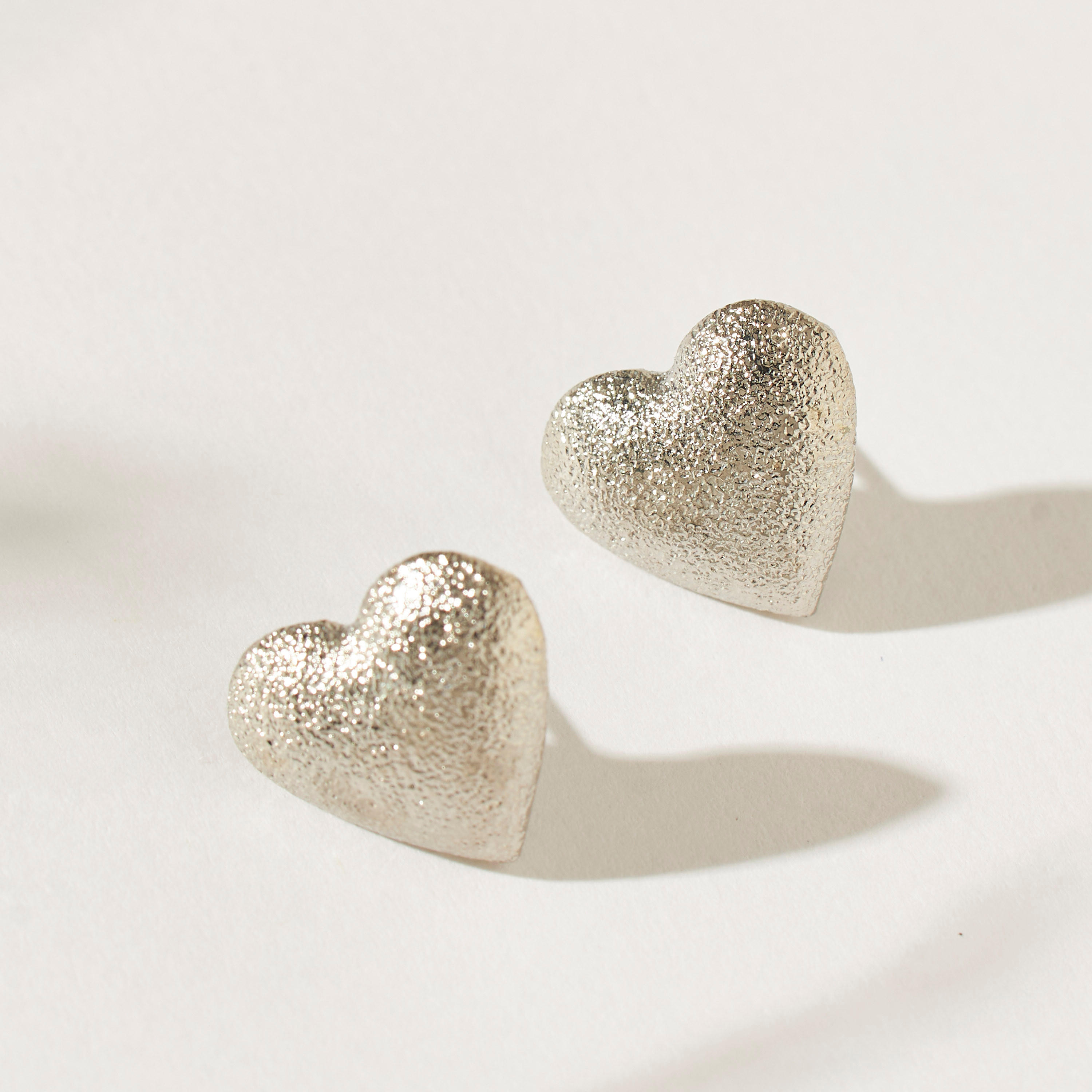 Textured Heart Shaped Stud Earrings with Pushback Closure-women-watchesandjewellery-jewellery-earrings-image-3
