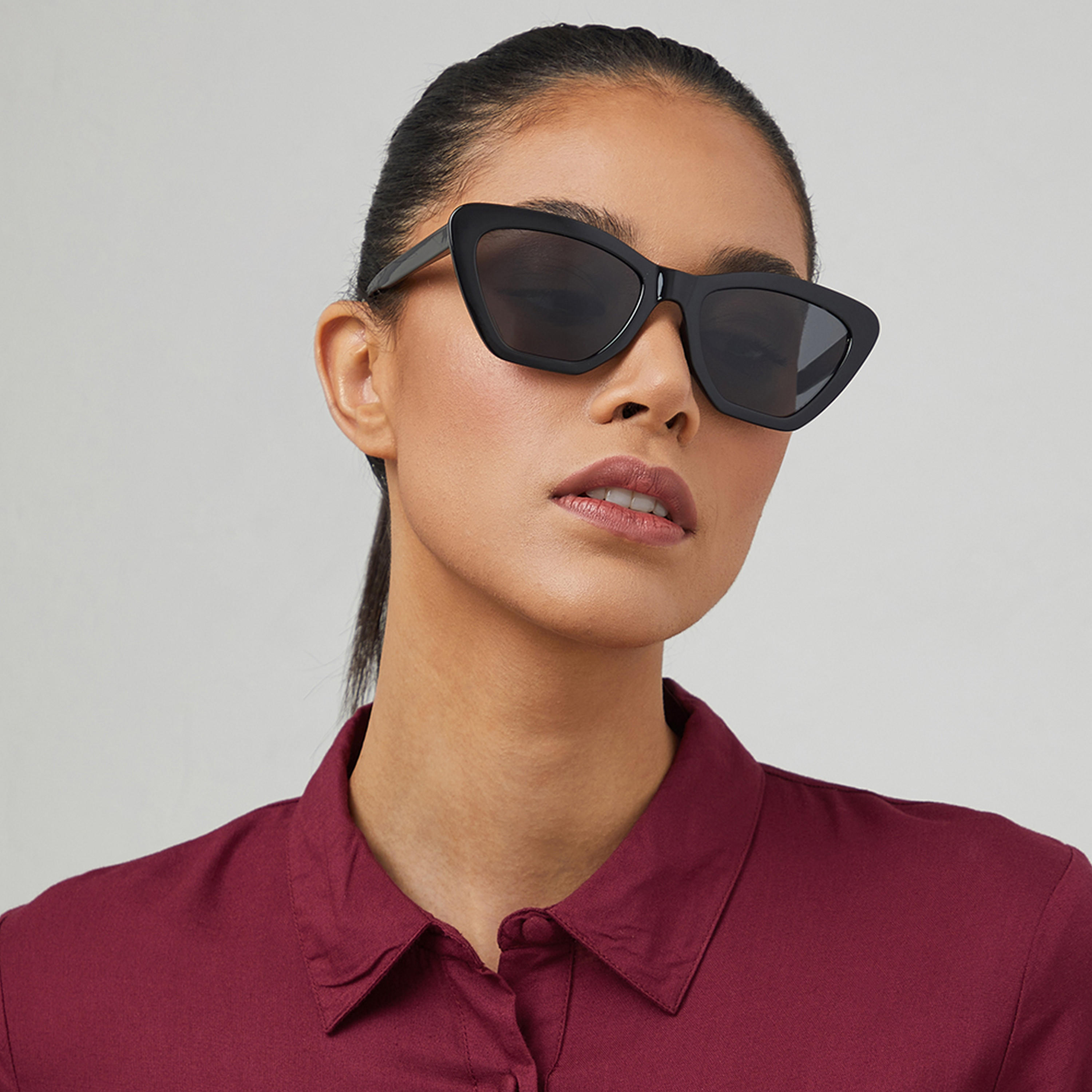 نظارة شمسية سوداء ذات كات آي من بلاك أوت هاتي مع 57 مم -women-sunglasses-image-4