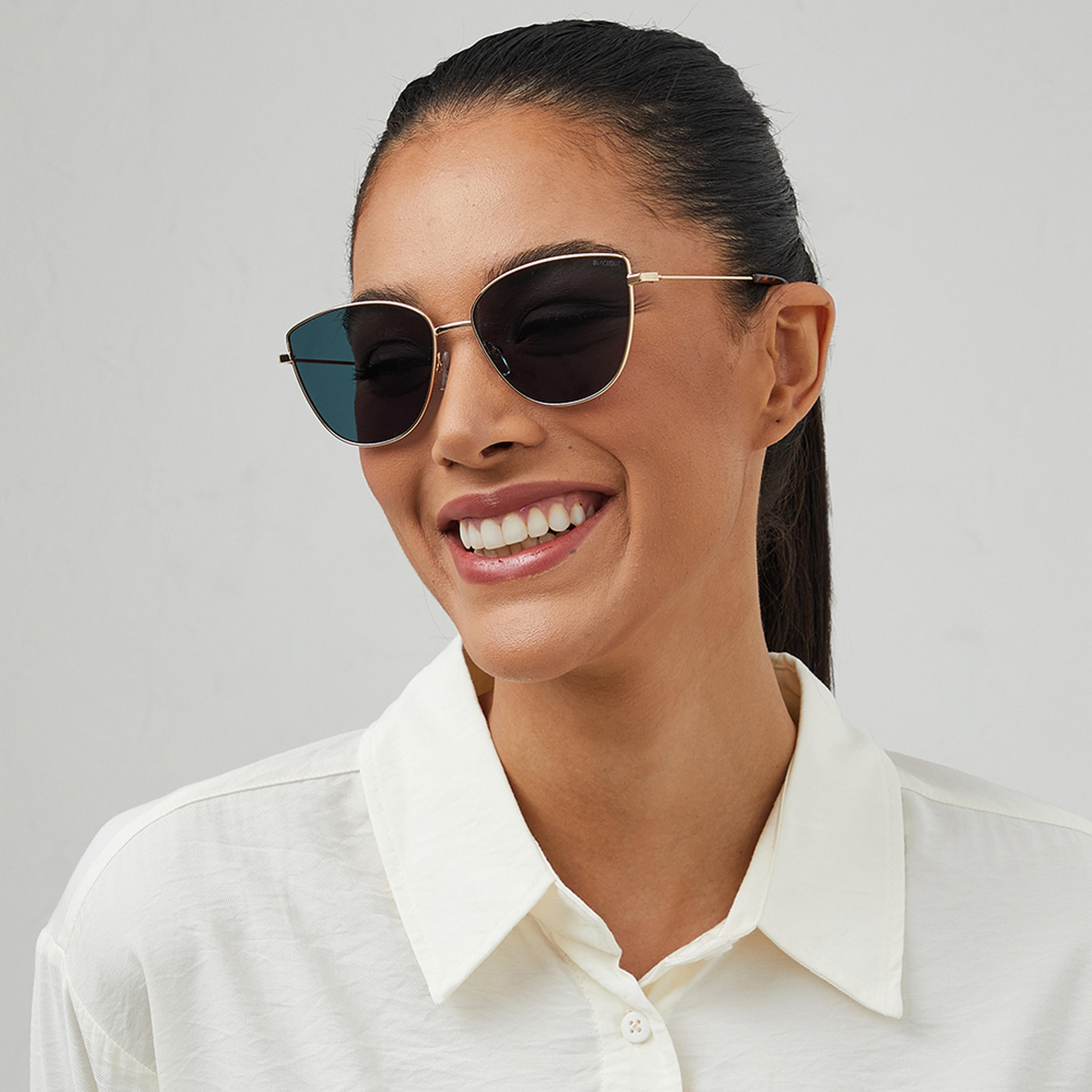 BlackOut CELEB  Green 59 mm Cat Eye Sunglasses -women-sunglasses-image-4