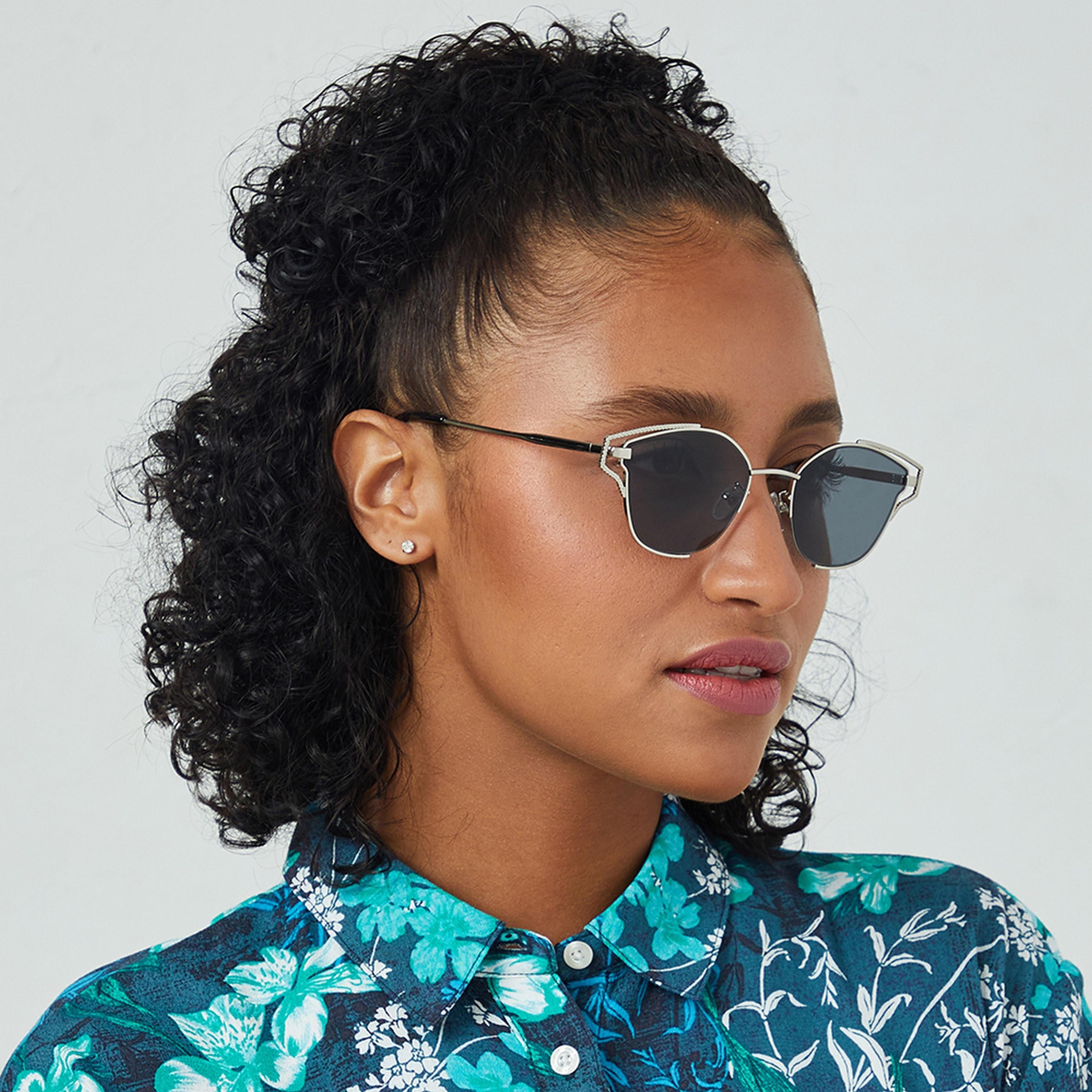 نظارة شمسية سوداء ذات كات آي من بلاك أوت هيباتيا مع 54 مم -women-sunglasses-image-5