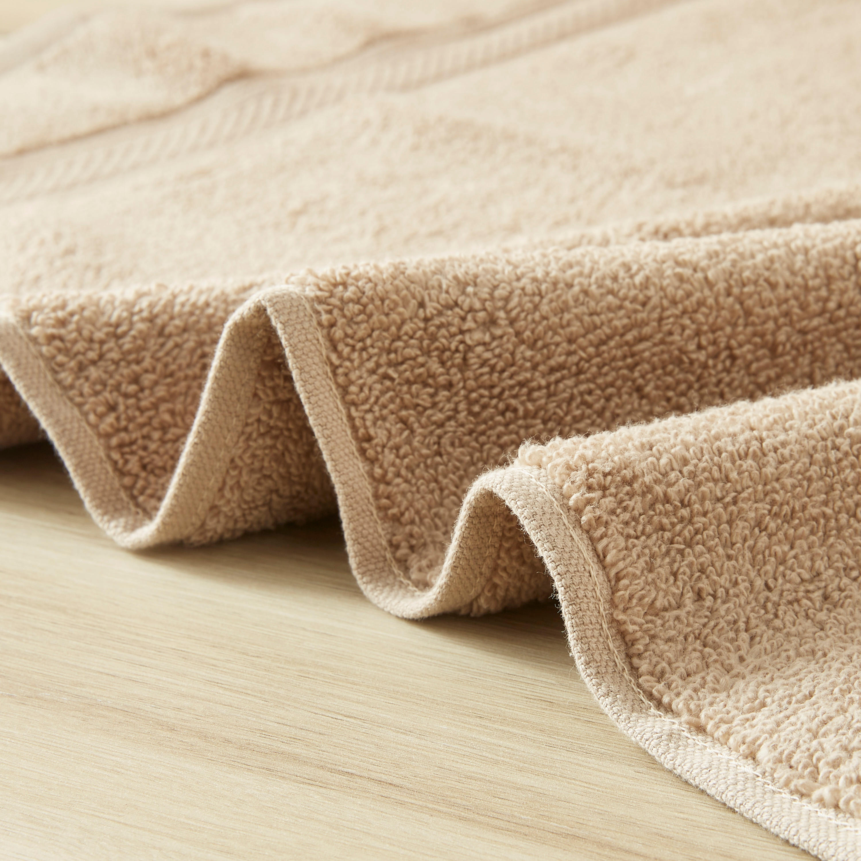 Textured 6-Piece Towel Set - 140x70 cms-household-bathandlaundry-bathlinen-towels-image-4