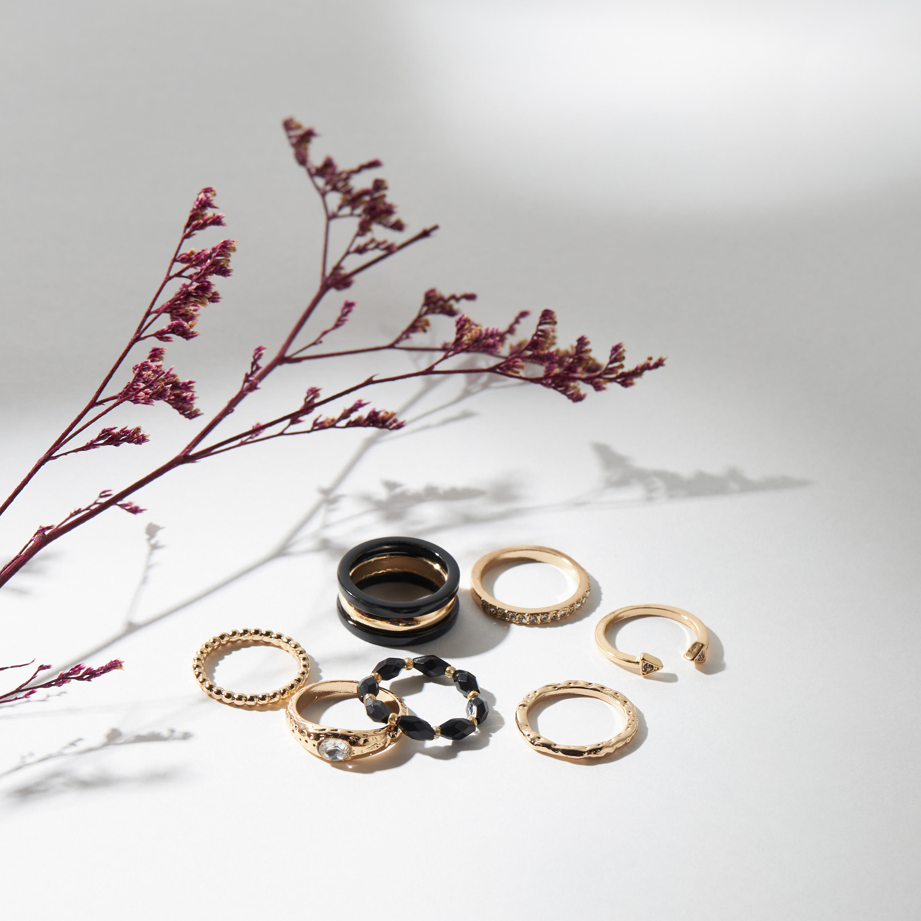 طقم خاتم 7 قطع ميتاليك - صغير - متوسط-women-watchesandjewellery-jewellery-rings-image-1