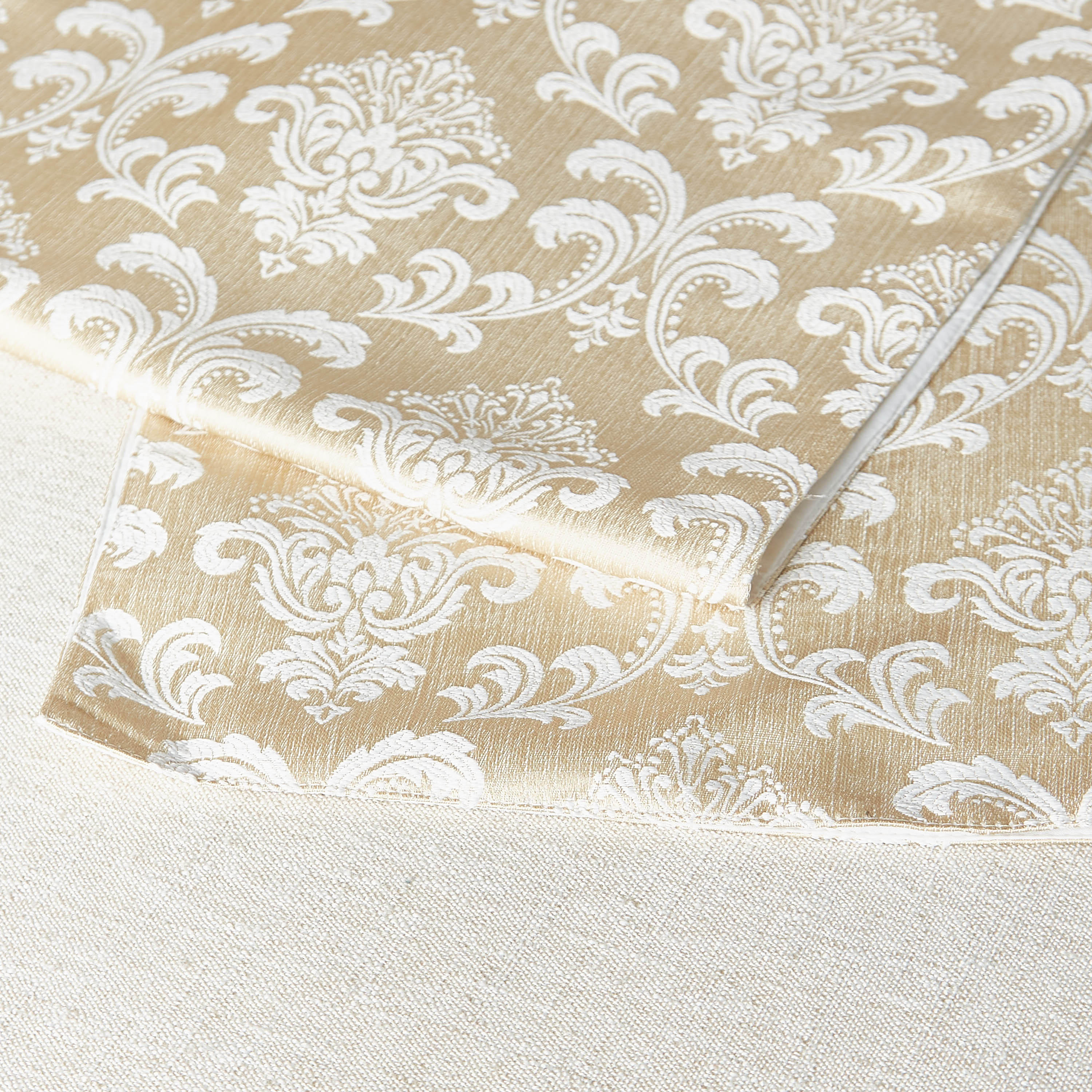 Damask Jacquard Table Runner - 33x180 cms-household-dining-tablelinen-runnersandtablecovers-image-3
