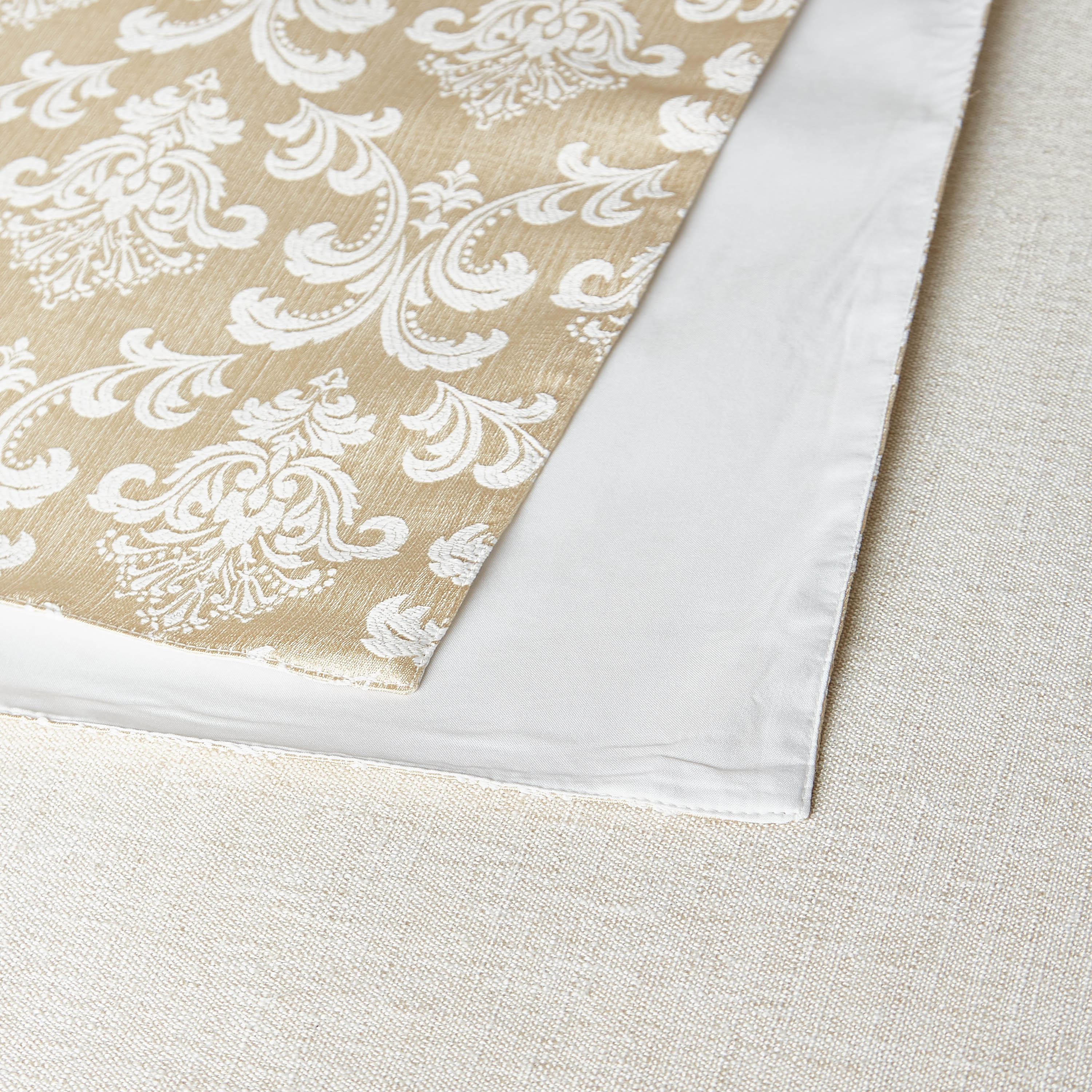 Damask Jacquard Table Runner - 33x180 cms-household-dining-tablelinen-runnersandtablecovers-image-4