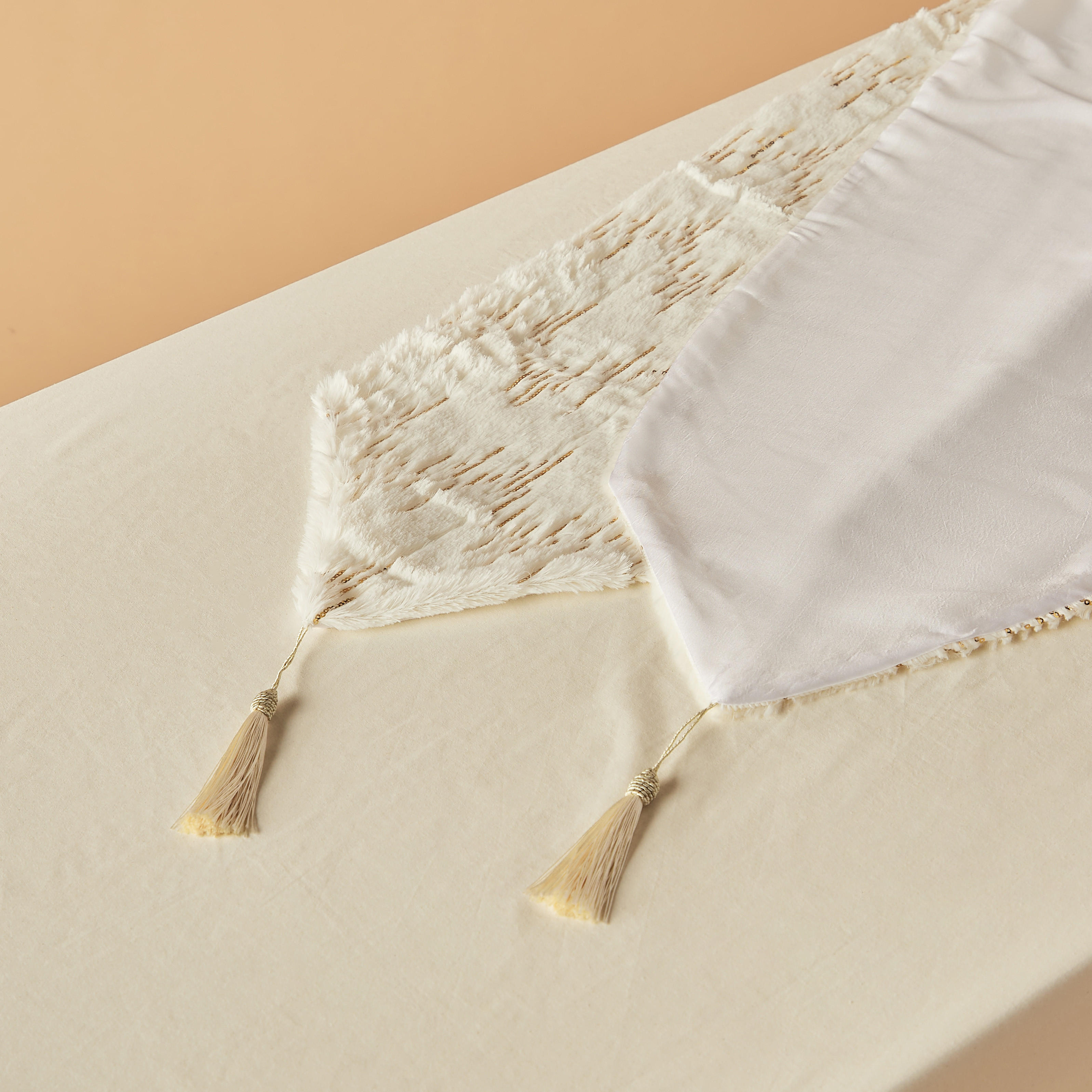 Textured Table Runner with Tassels - 33x180 cms-household-dining-tablelinen-runnersandtablecovers-image-4