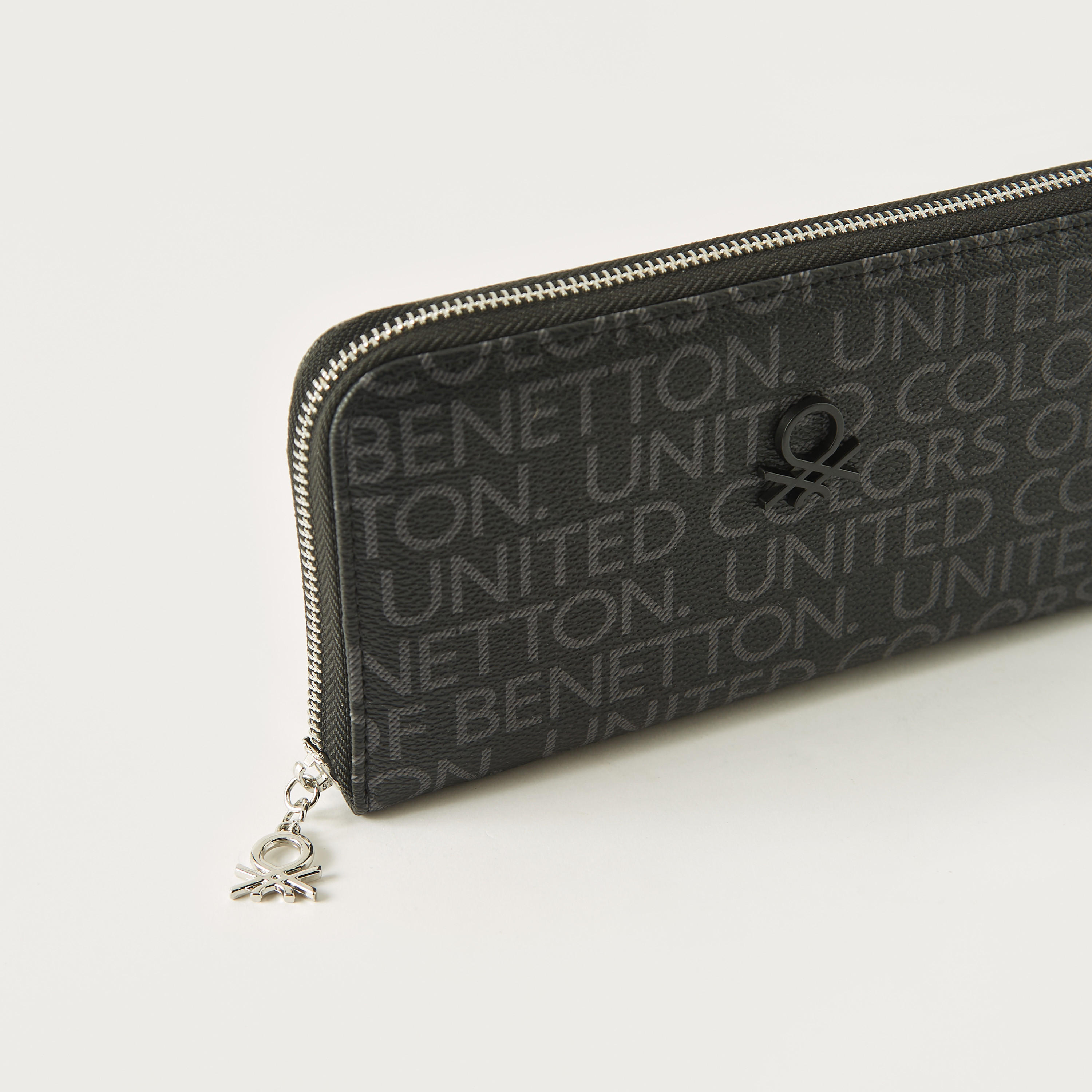 United Colors of Benetton Logo Print Zip Around Wallet-women-bagsandwallets-wallets-image-3
