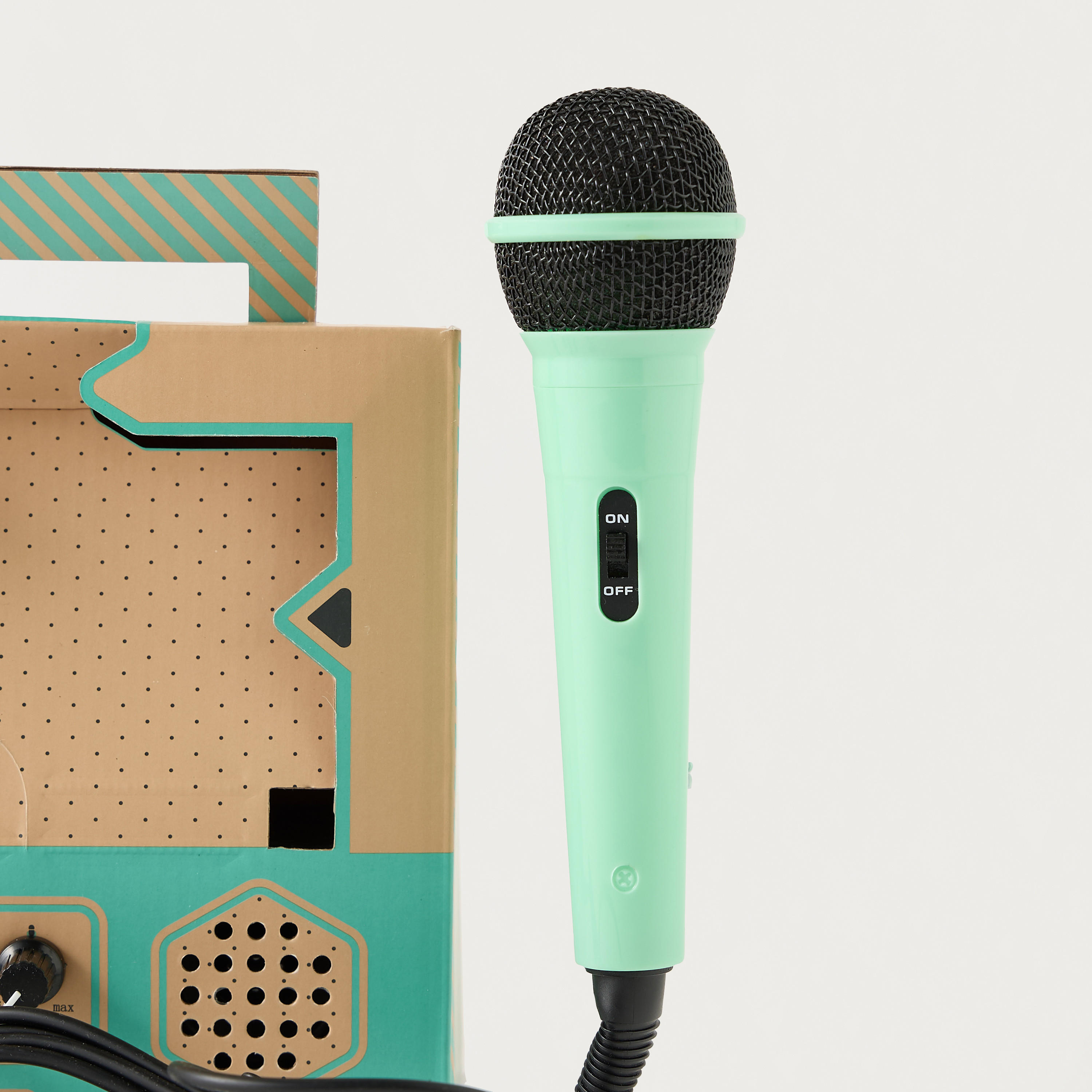 Findz DIY Karaoke with Microphone-toys-blocksandpuzzles-image-4