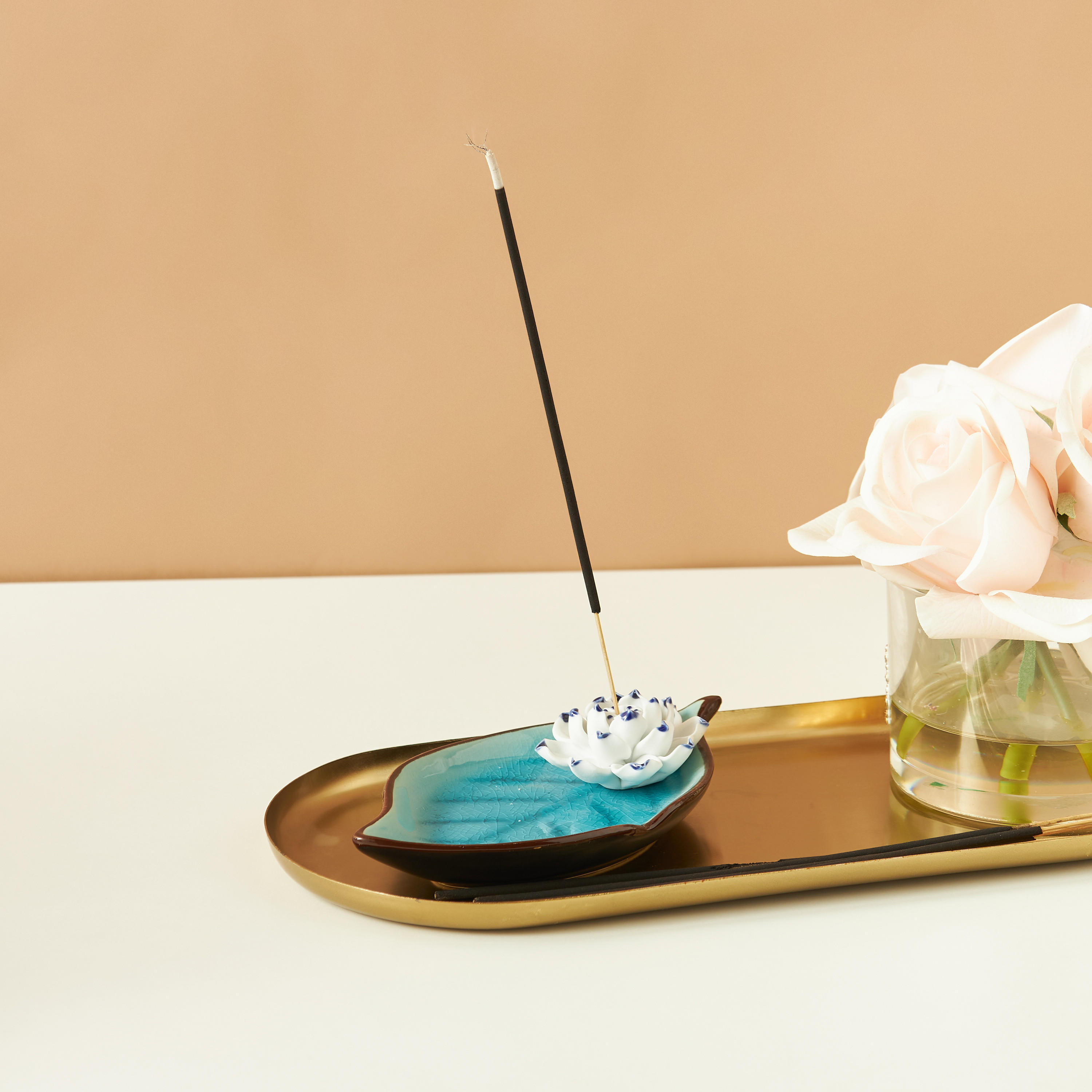 Decorative Lotus Flower with Leaf Base Incense Holder-household-decor-candleholdersandlanterns-image-1