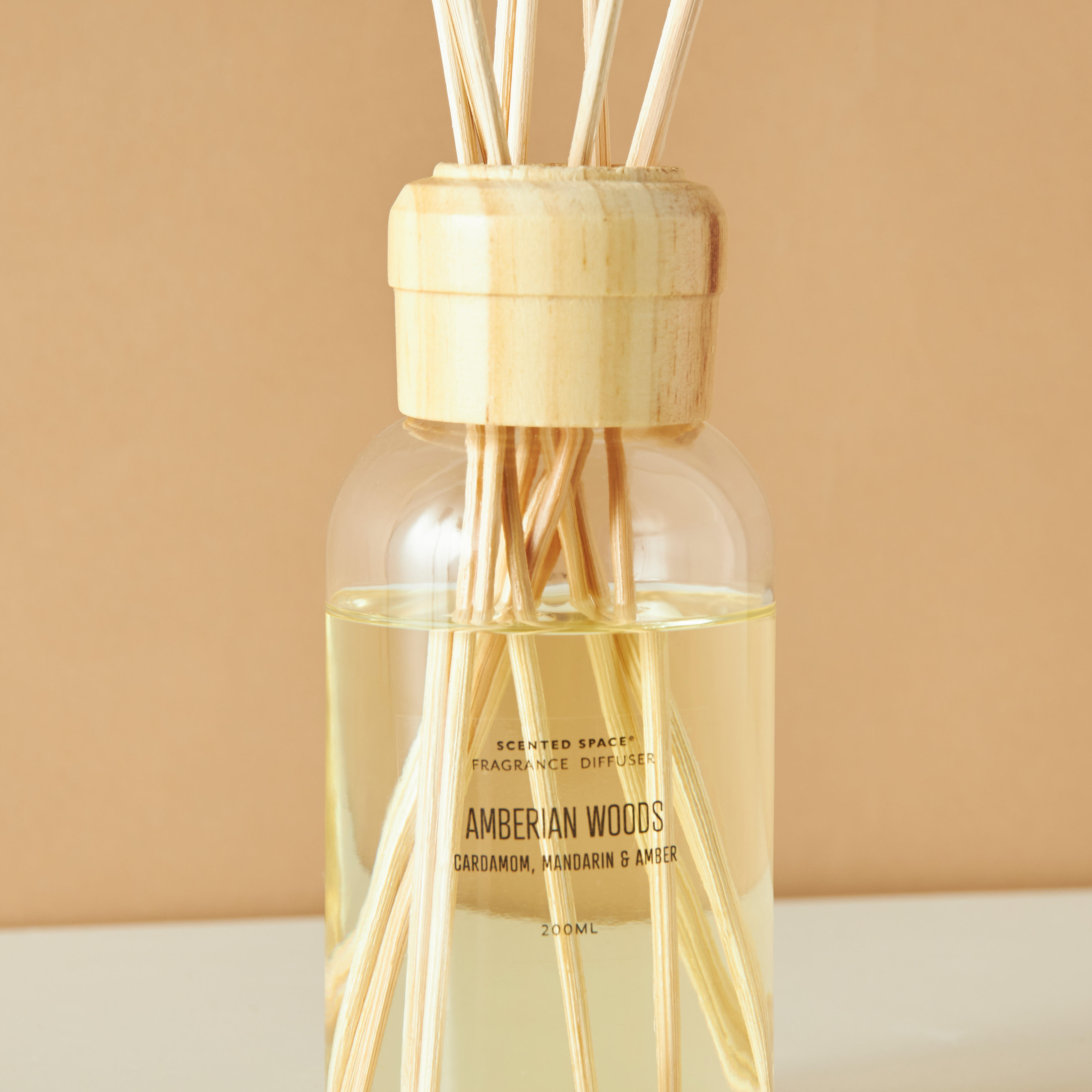 Scented Space Amberian Woods Reed Diffuser - 200 ml-household-homefragrance-reeddiffusers-image-4