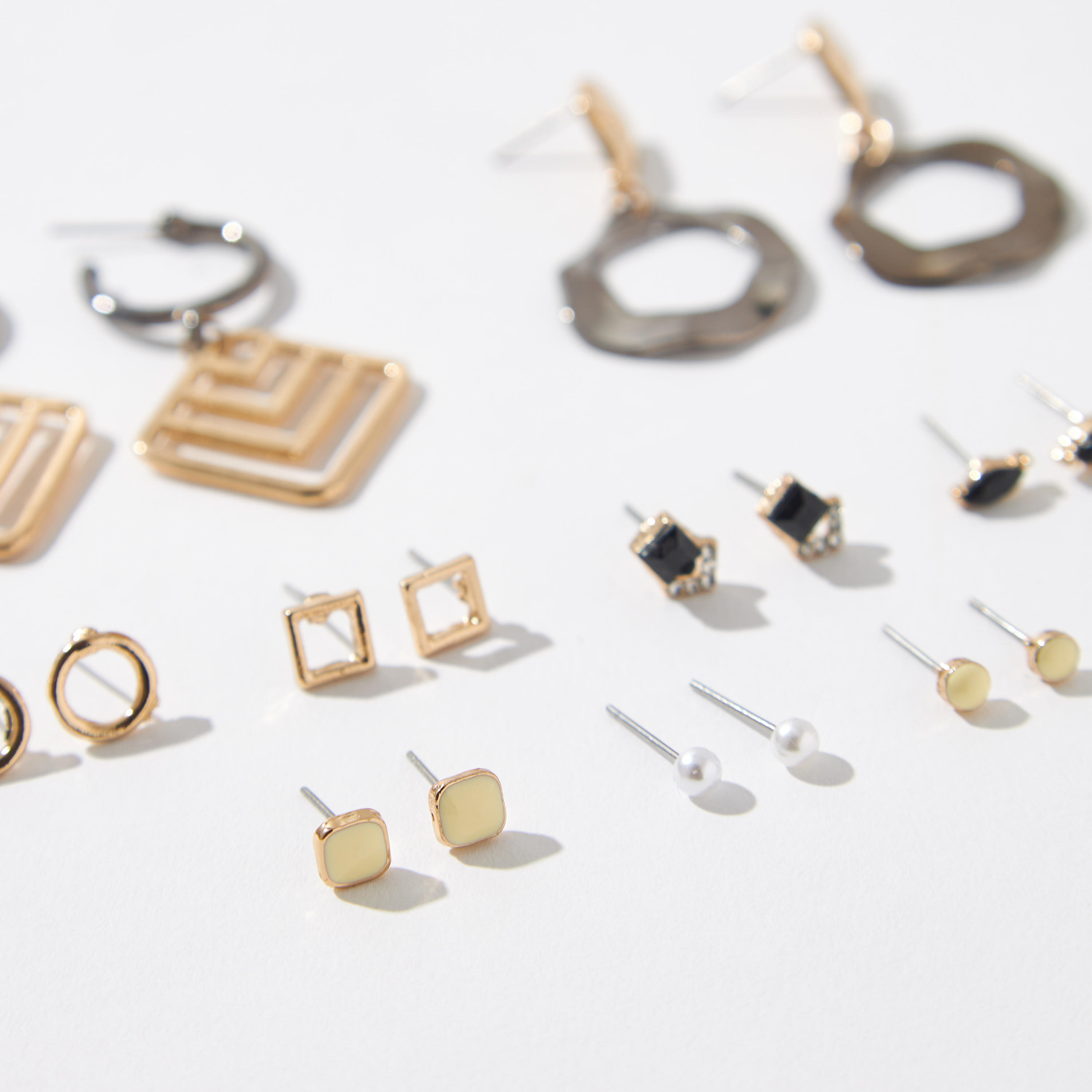 Assorted Earrings - Set of 9-women-watchesandjewellery-jewellery-earrings-image-3