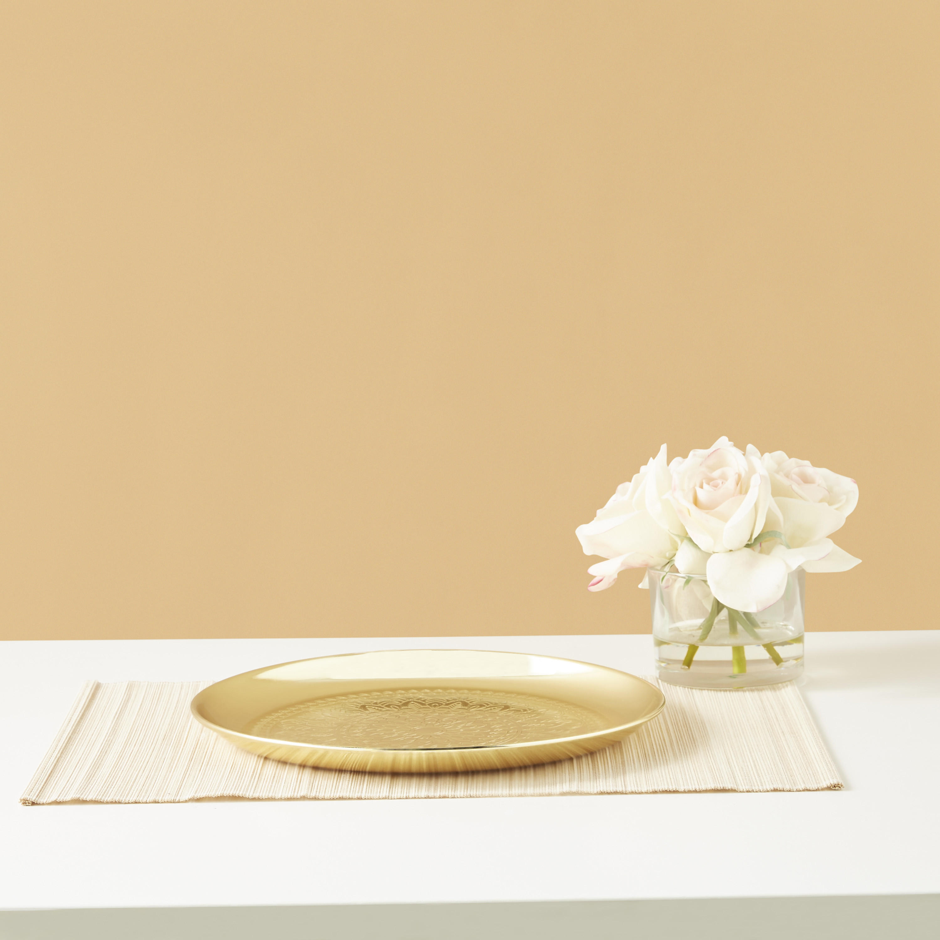 Textured Round Decorative Tray - 30 cms-household-dining-serveware-servingtrays-image-1