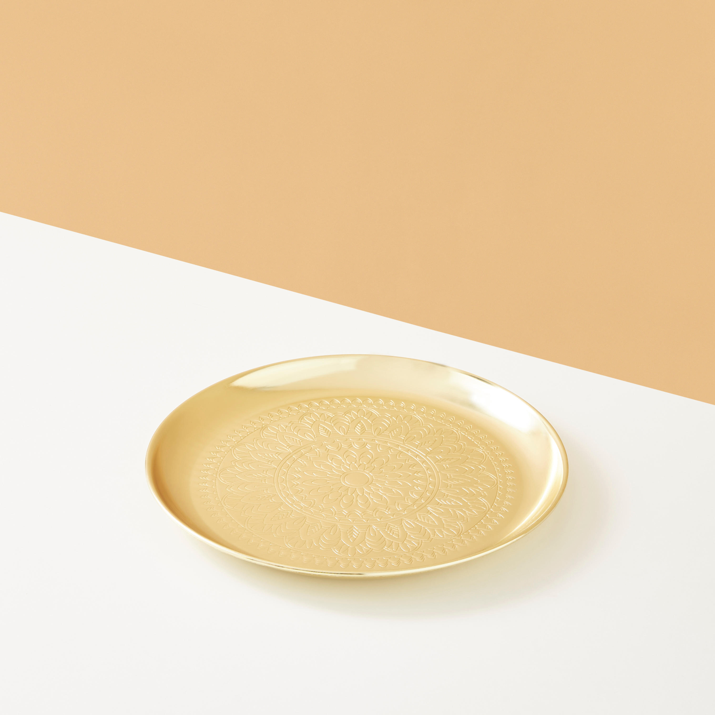 Textured Round Decorative Tray - 30 cms-household-dining-serveware-servingtrays-image-2