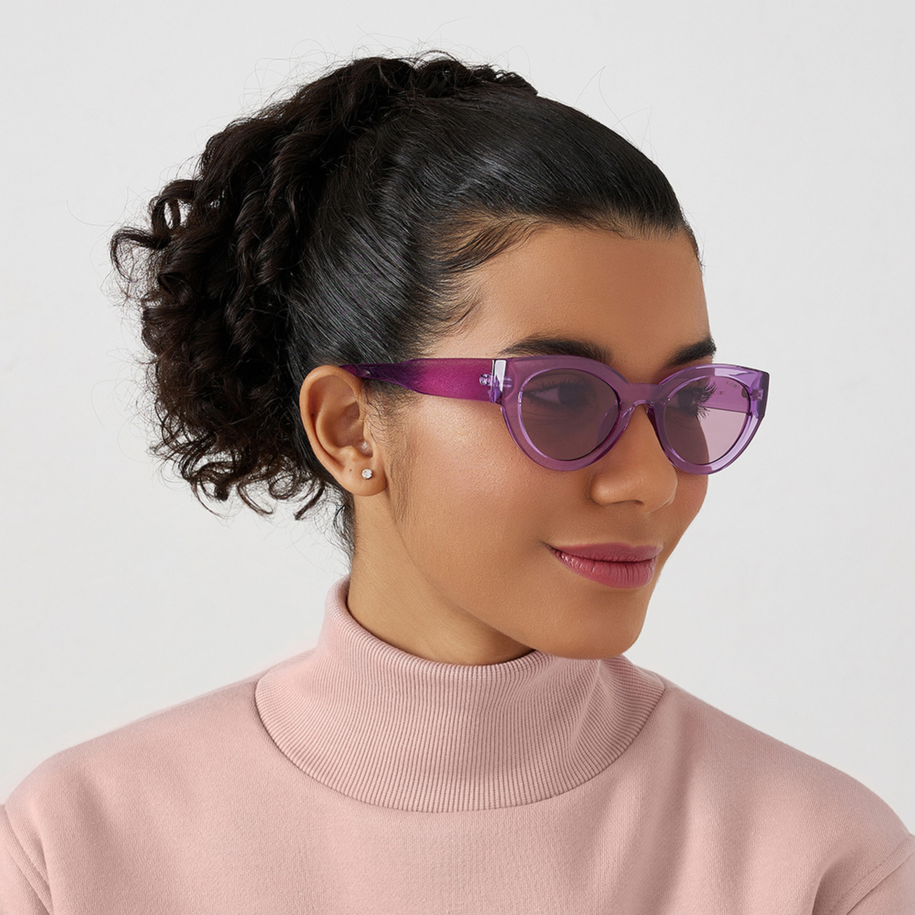 BLA-000255-1010 | نظارة شمسية بعدسات بنفسجية ذات كات آي من بلاك أوت للنساء مع 52 مم-women-sunglasses-image-6