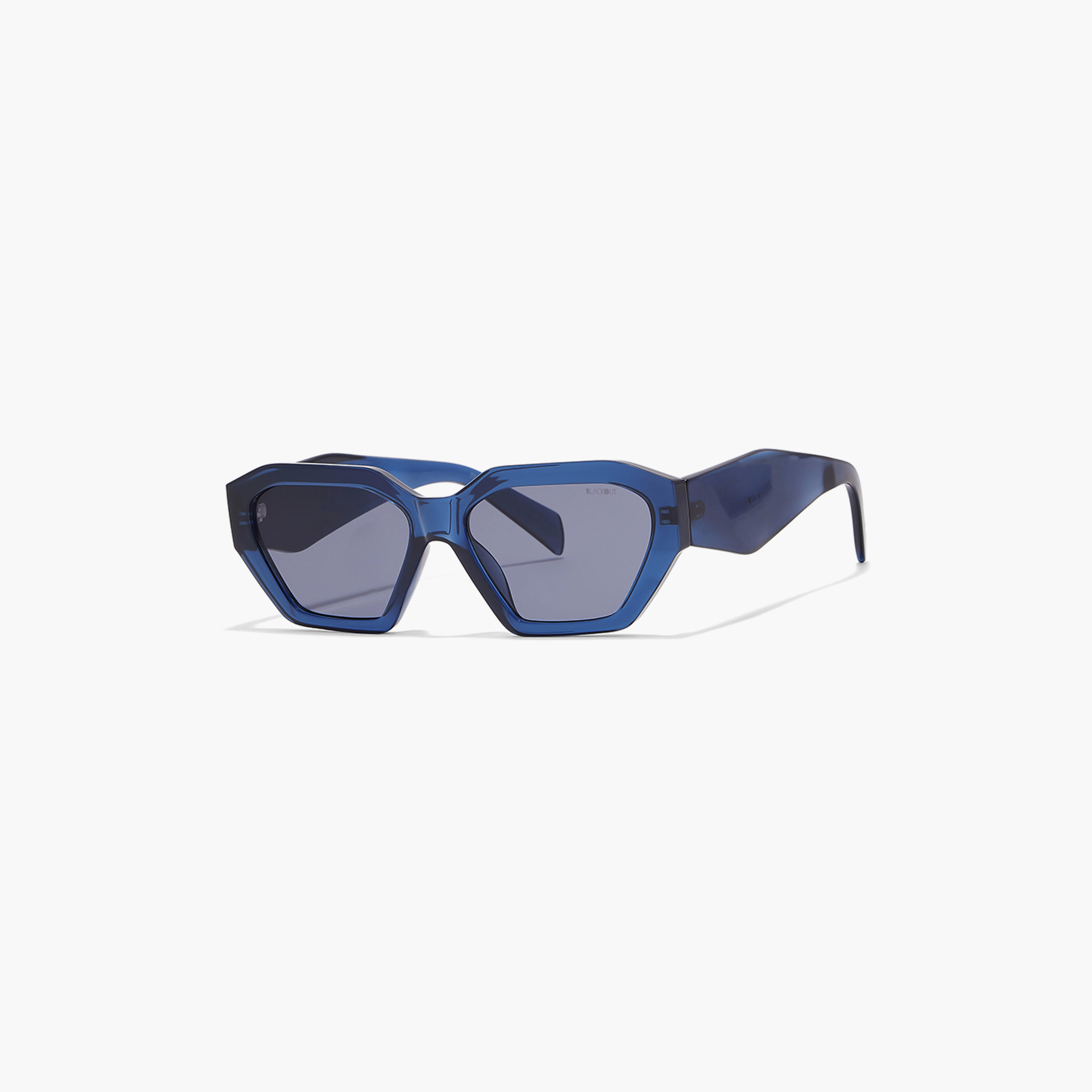 BLA-000257-0202 | نظارة شمسية بعدسات زرقاء هندسية مع 57 مم للنساء من بلاك أوت-women-sunglasses-image-1
