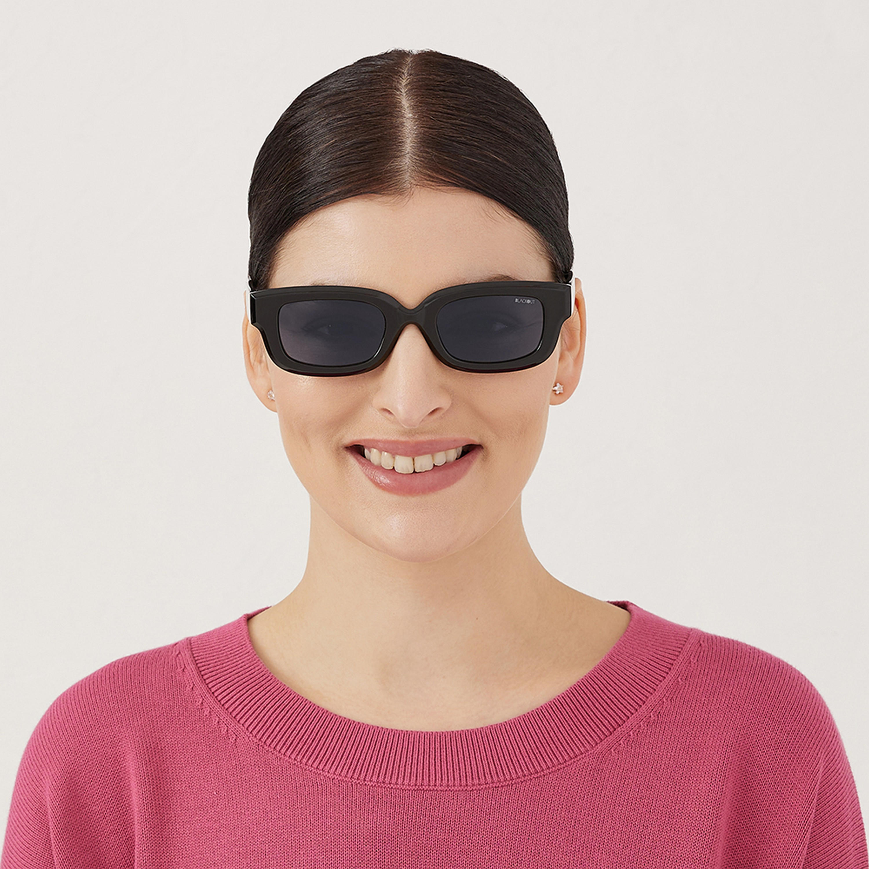 BLA-000261-0101 | نظارة شمسية بعدسات سوداء مستطيلة مع 50 مم للنساء من بلاك أوت-women-sunglasses-image-4