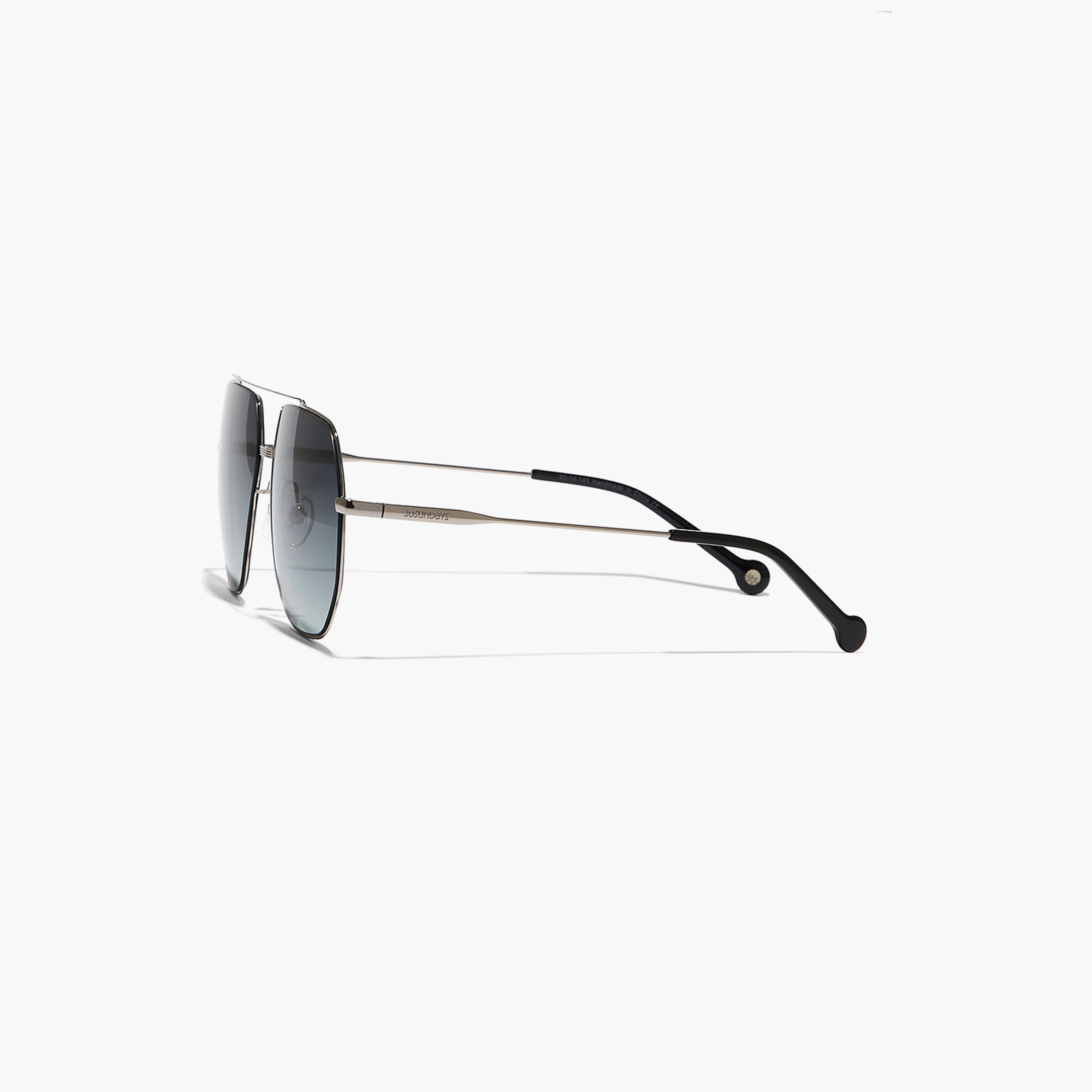 30S-000209-1202 | نظارة شمسية للنساء بعدسات زرقاء أفياتور من 30 سنديز مع60 مم-men-sunglasses-image-4