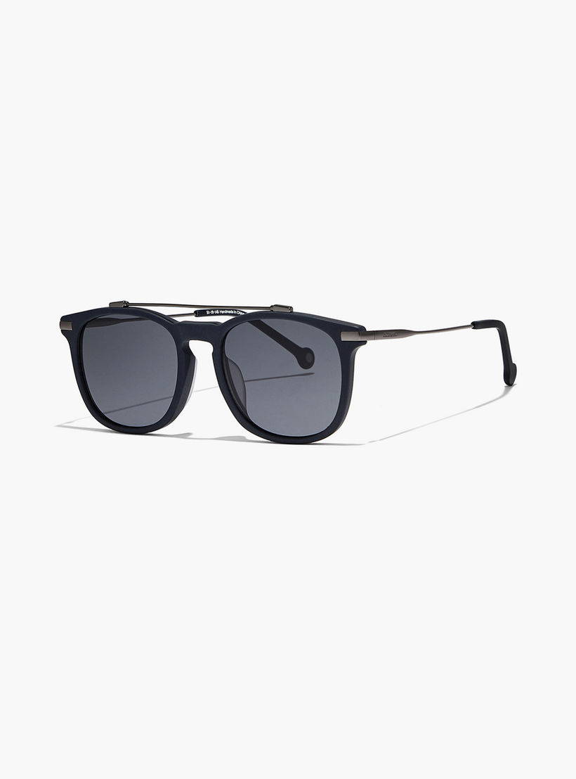30S-000211-0107 | نظارة شمسية للنساء بعدسات رمادية مربعة من 30 سنديز مع51 مم-men-sunglasses-image-1