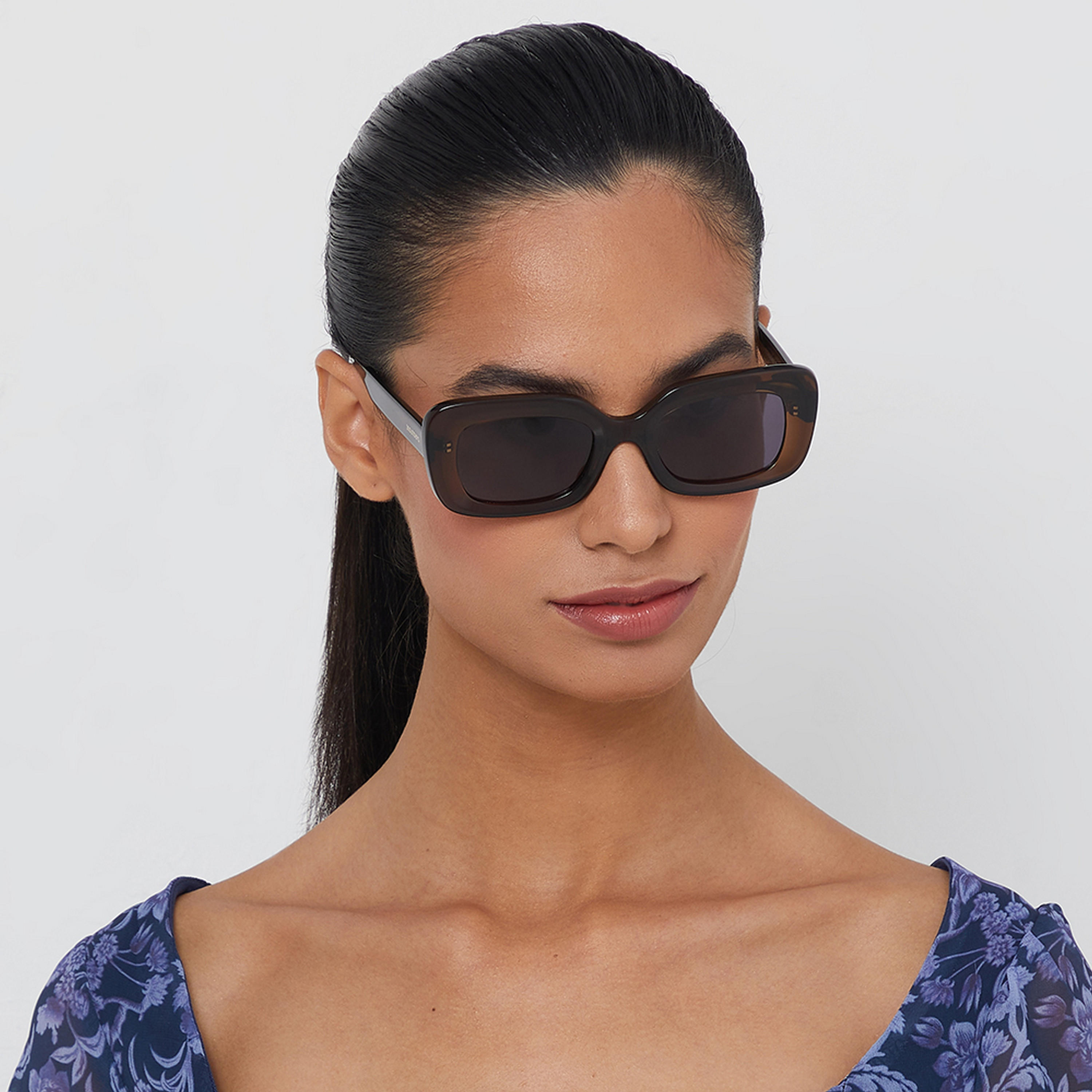 30S-000240-0402 | نظارة شمسية للنساء بعدسات زرقاء مستطيلة من 30 سنديز مع50 مم-women-sunglasses-image-5