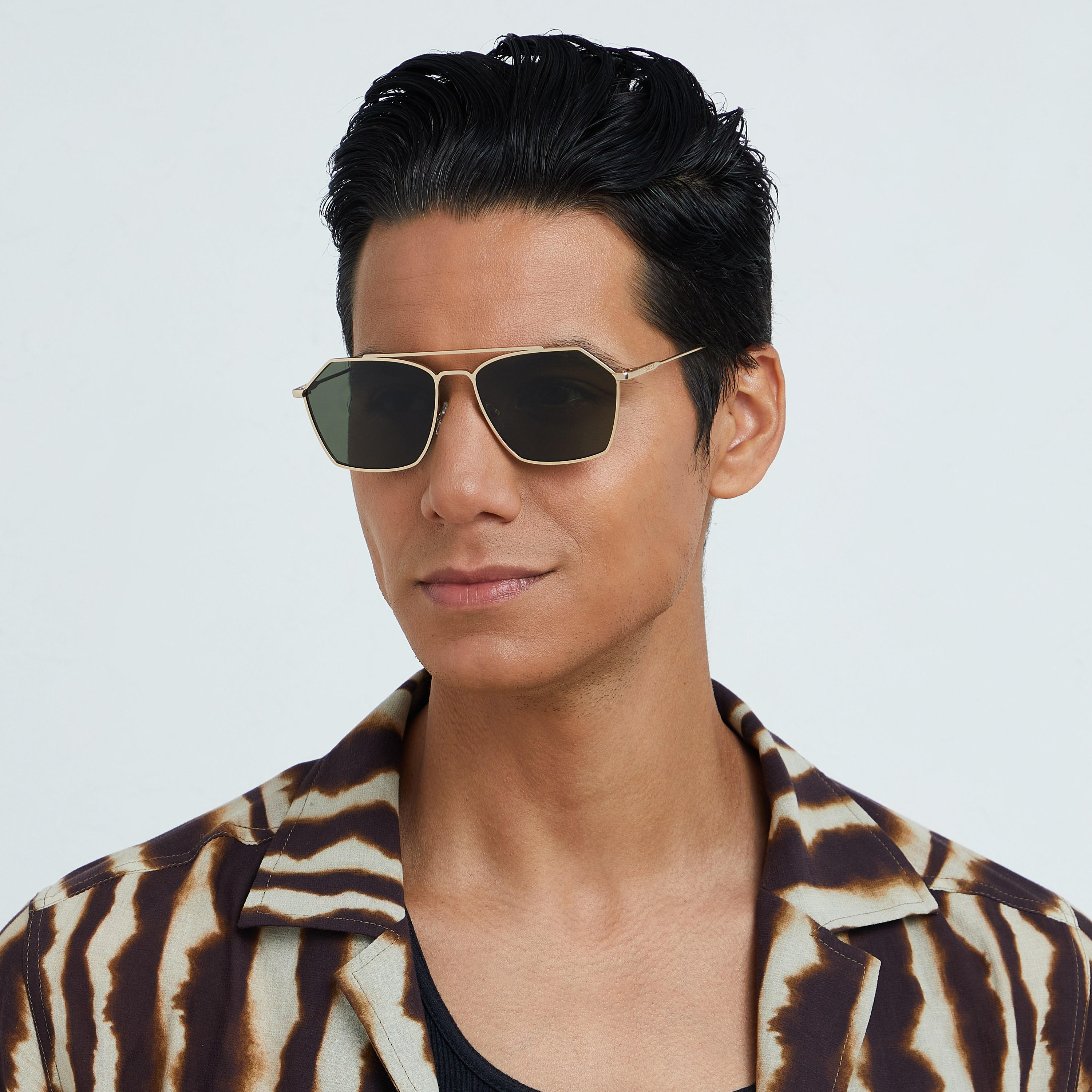 30Sundays Men Green Lens 57 mm Geometric Sunglasses | 30S-000247-2906-men-sunglasses-image-4