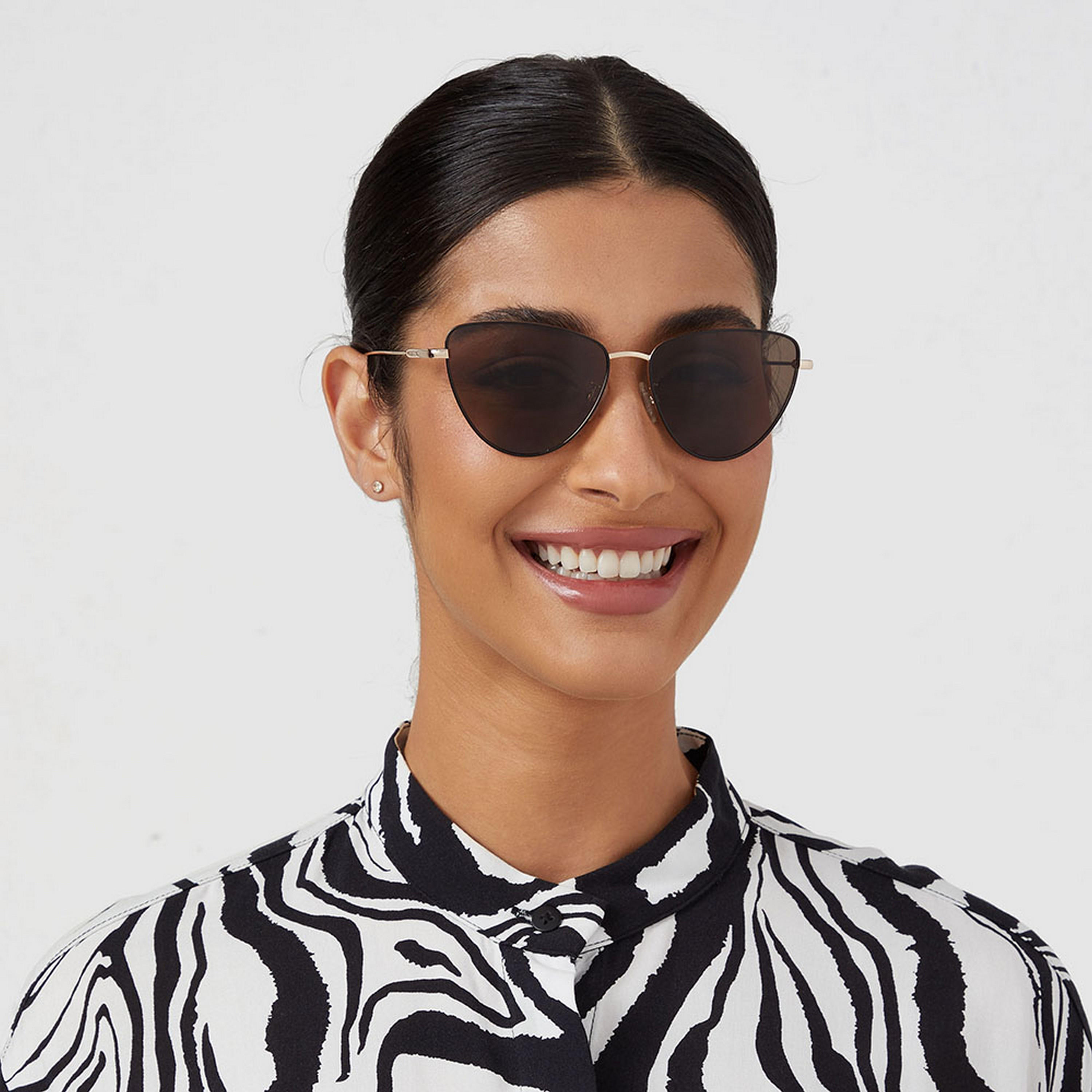 30S-000263-2904 | نظارة شمسية بعدسات بنية ذات كات آي من 30 سنديز للنساء مع56 مم-women-sunglasses-image-5