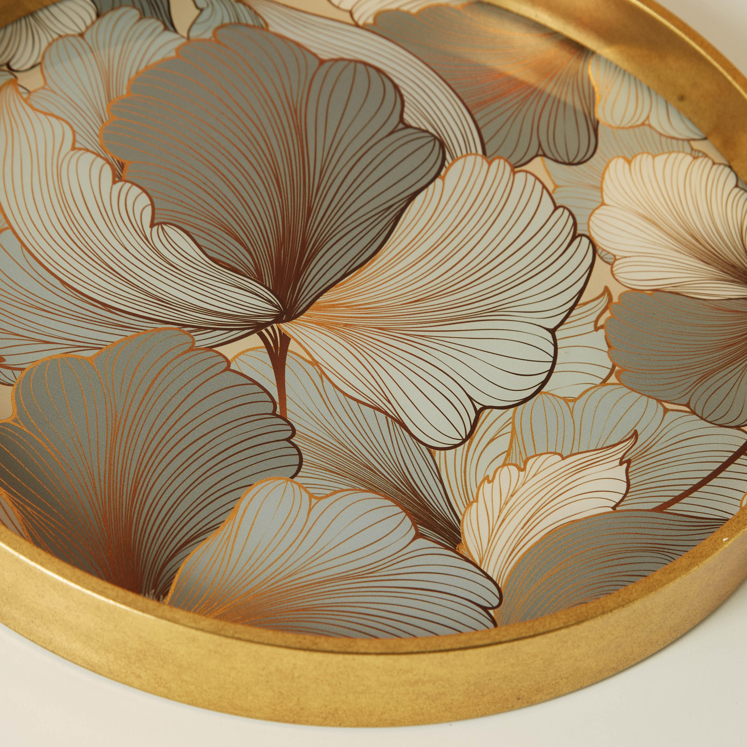 صينية ديكور مستديرة بطبعات زهور - 45x45x4 سم-household-dining-serveware-servingtrays-image-3