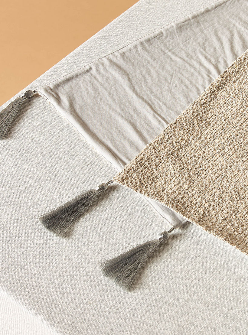 Gia Como Woven Textured Table Runner with Tassels - 180x33 cms-household-dining-tablelinen-runnersandtablecovers-image-4