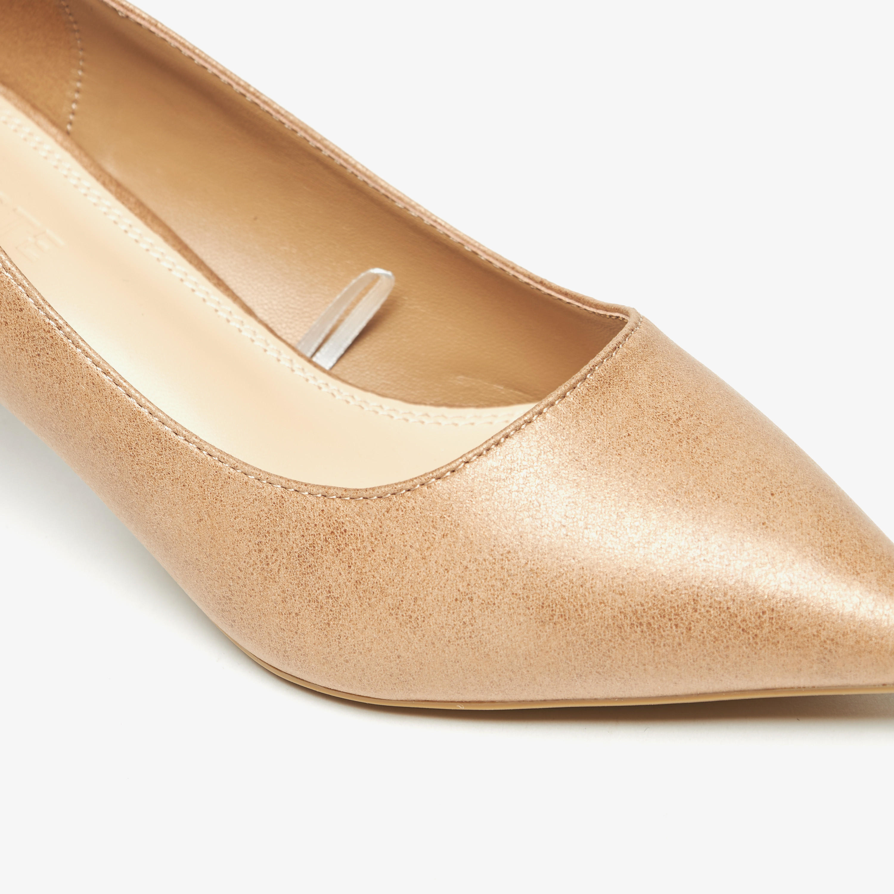 حذاء كلاسيكي سهل الارتداء بكعب صغير للنساء من سيليست-women-shoes-heels-image-5