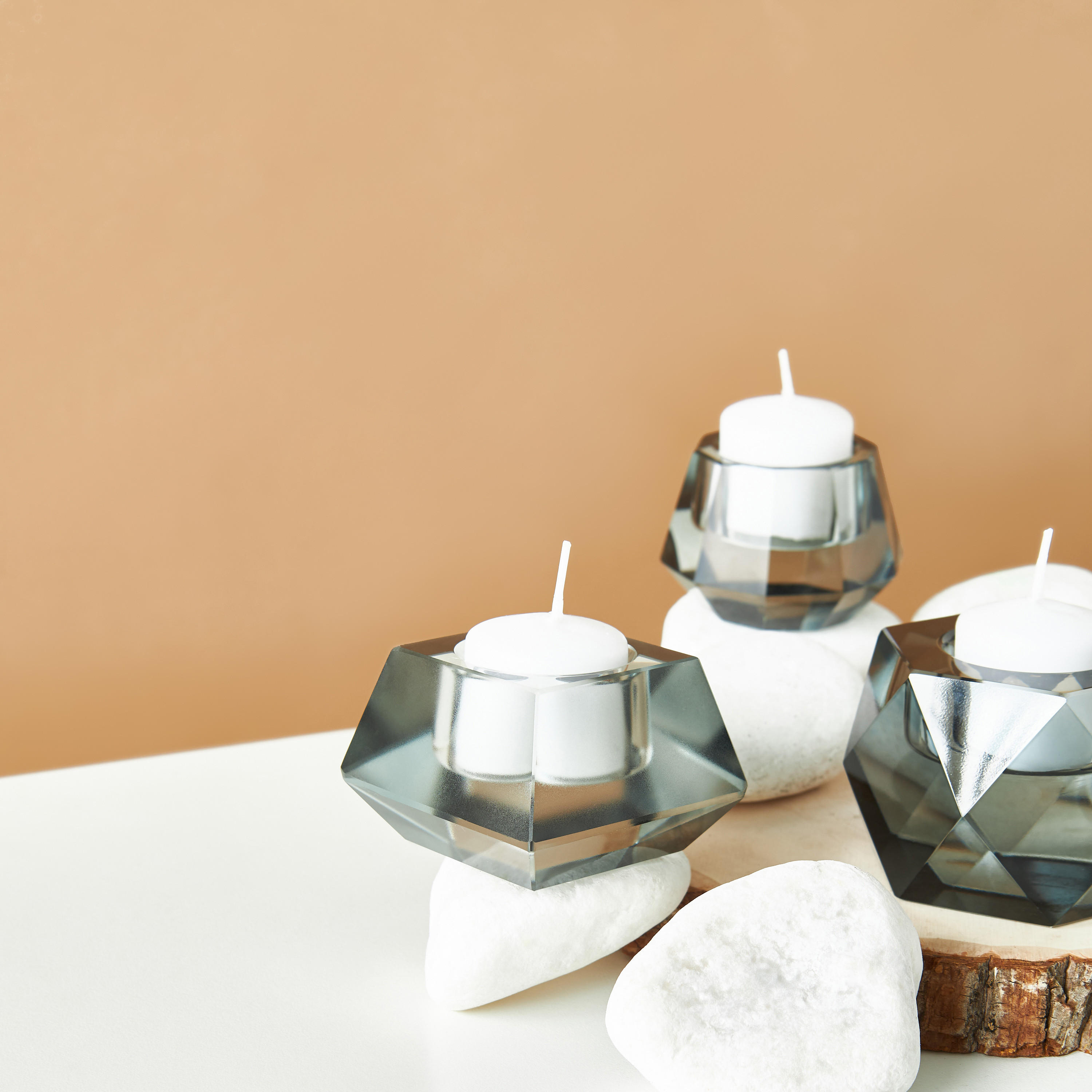 Gia Como Glass Tealight Candleholder - 5 cms-household-decor-candleholdersandlanterns-image-1