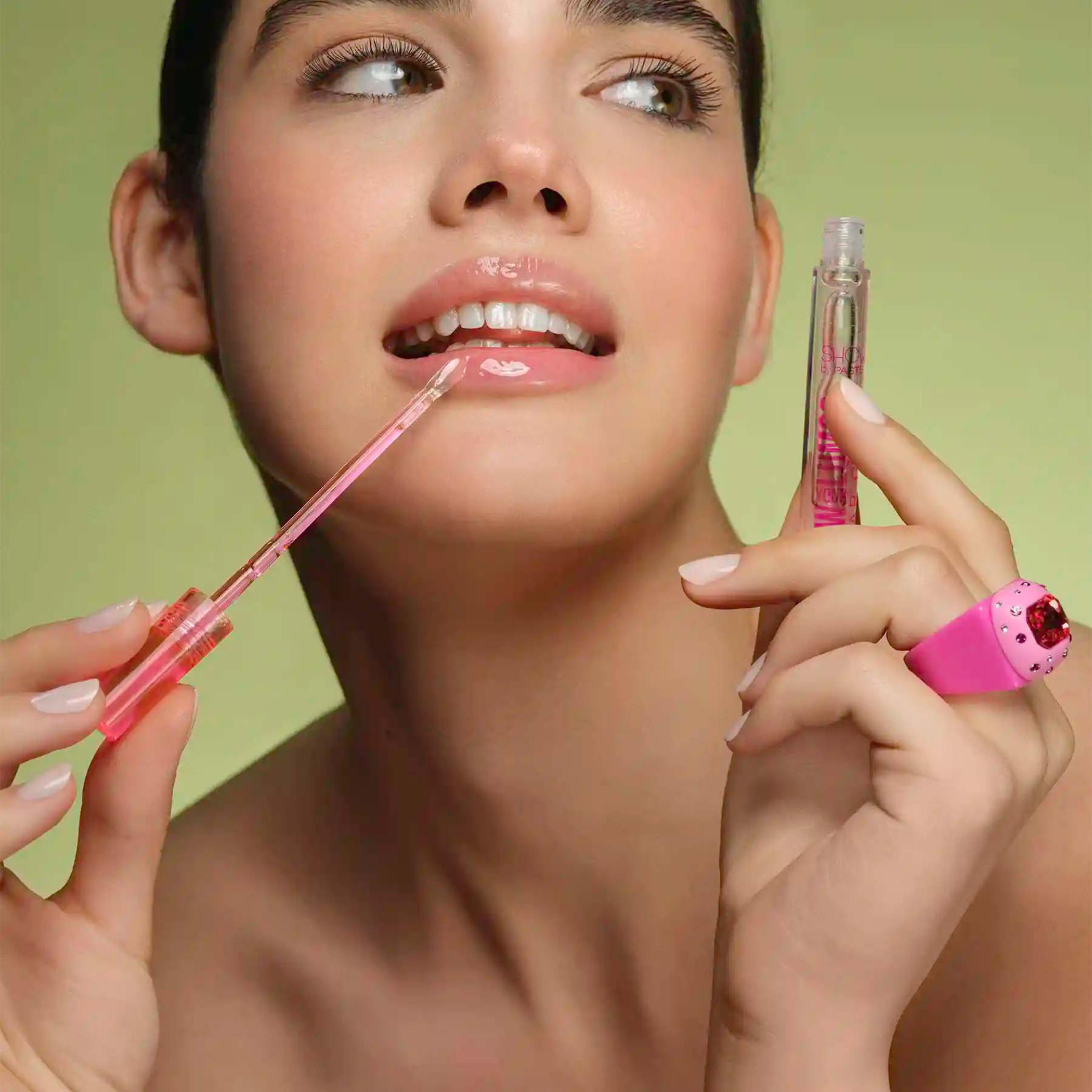 Pastel Show Your Lumos Clear Gloss-beautyandpersonalcare-makeup-lips-lipglossesandbalms-image-3