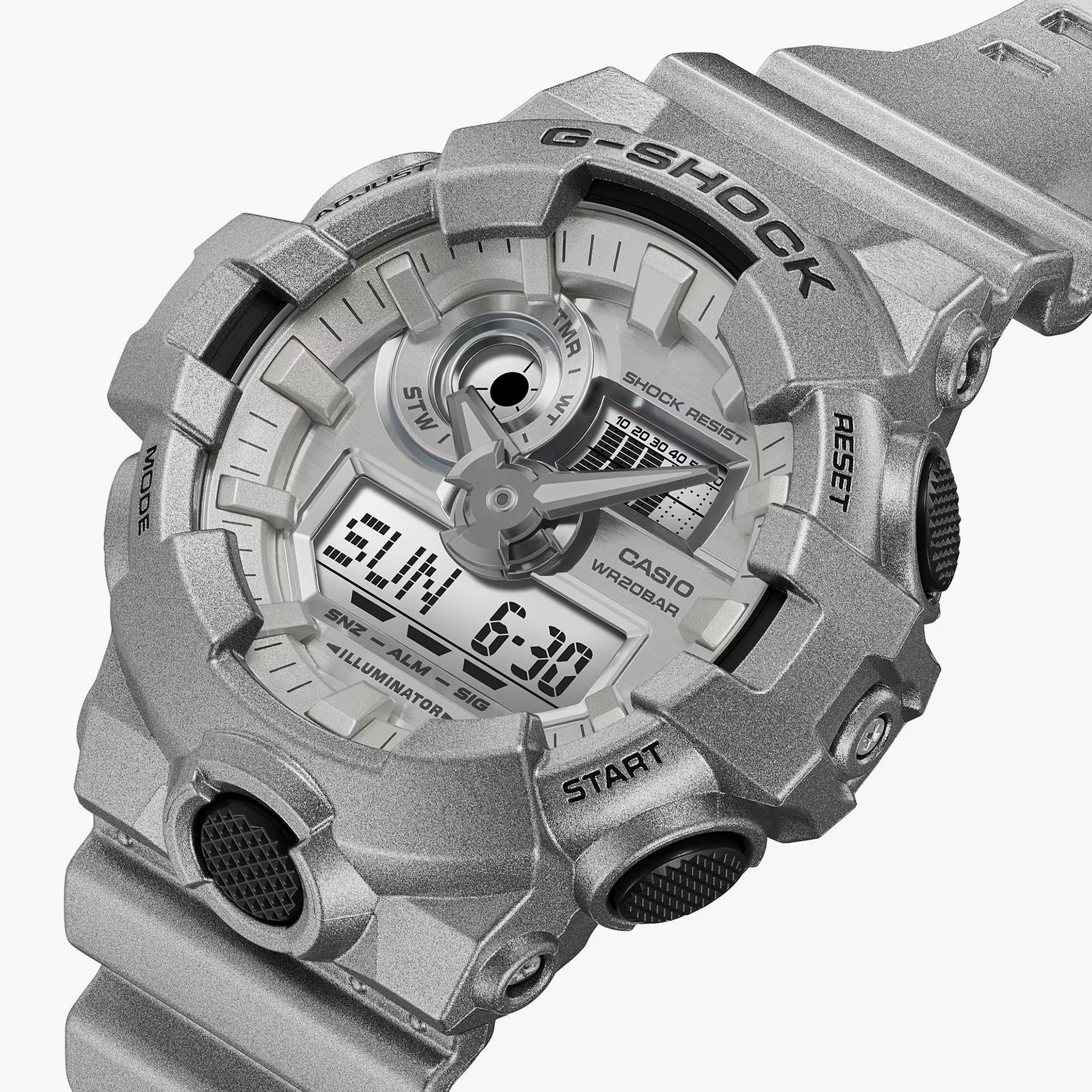 ساعة انالوج من جي شوك الرقمية ذات فضية بسوار سيليكون للرجال | GA-700FF-8ADR-men-watchesandjewellery-watches-image-5