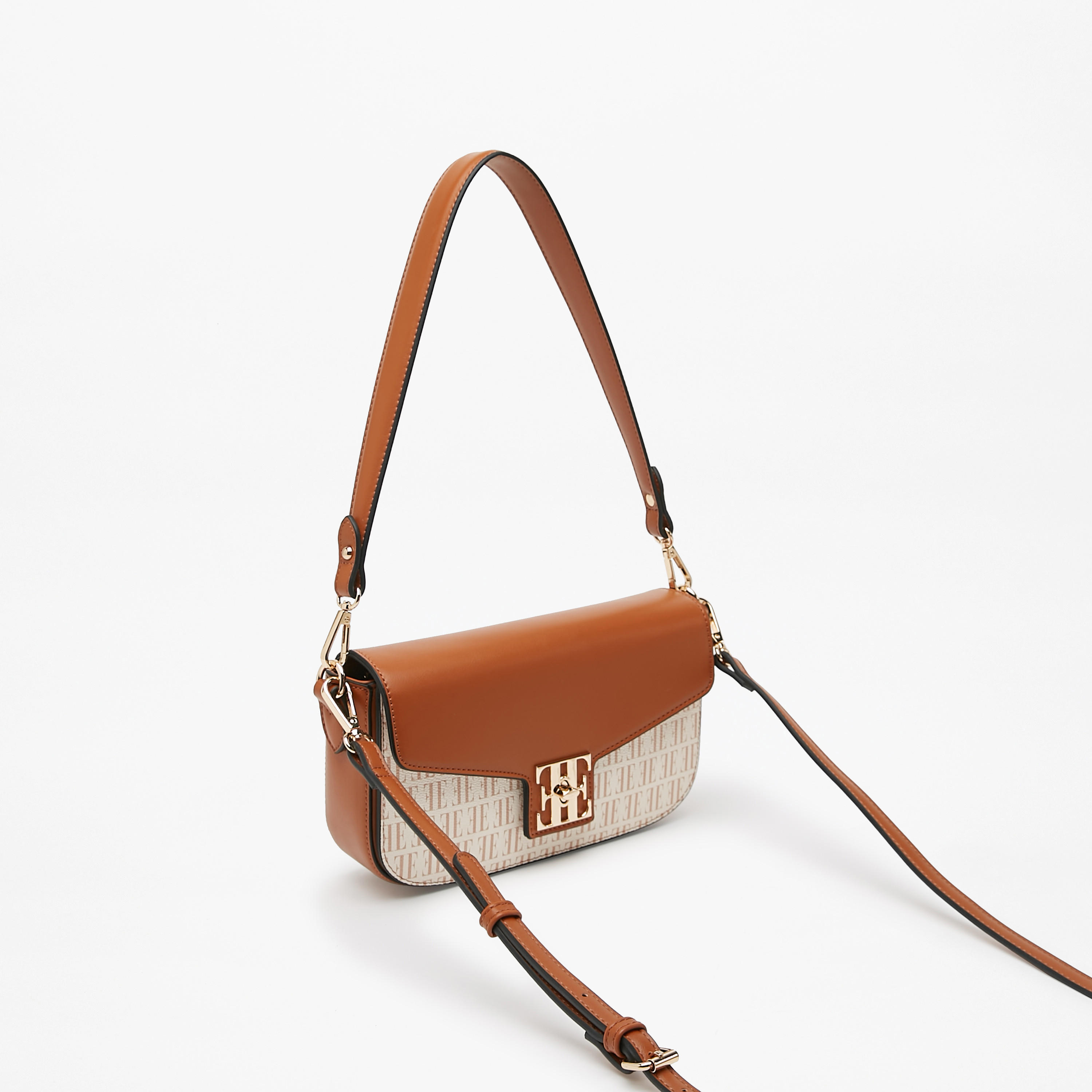 شنطة كروس بودي بحزام قابل للفصل وققل إغلاق وطبعات مونوجرام من إيل-women-bagsandwallets-handbags-image-2