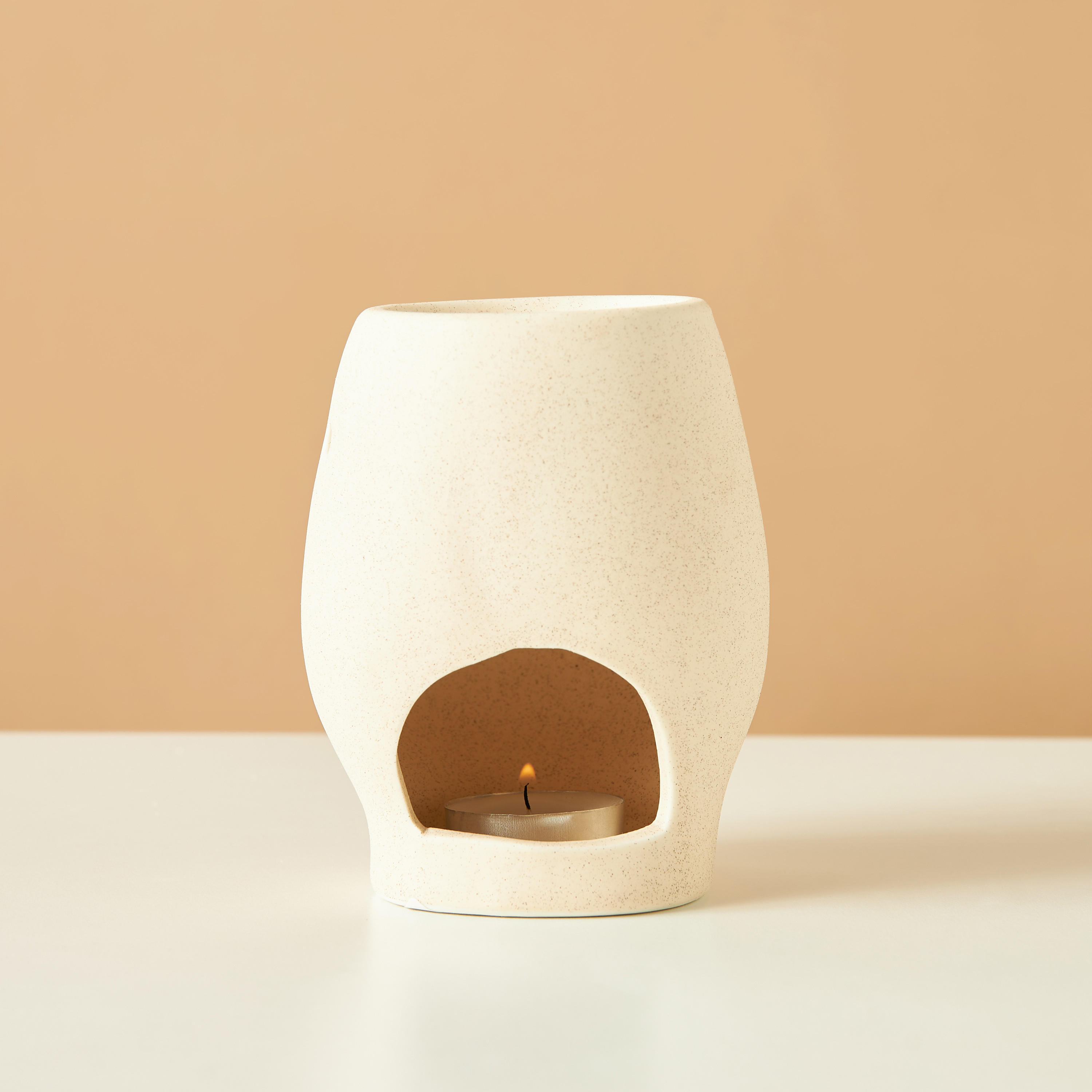 Face Shaped Porcelain Oil Burner - 10x9x12 cms-household-homefragrance-burners-image-3